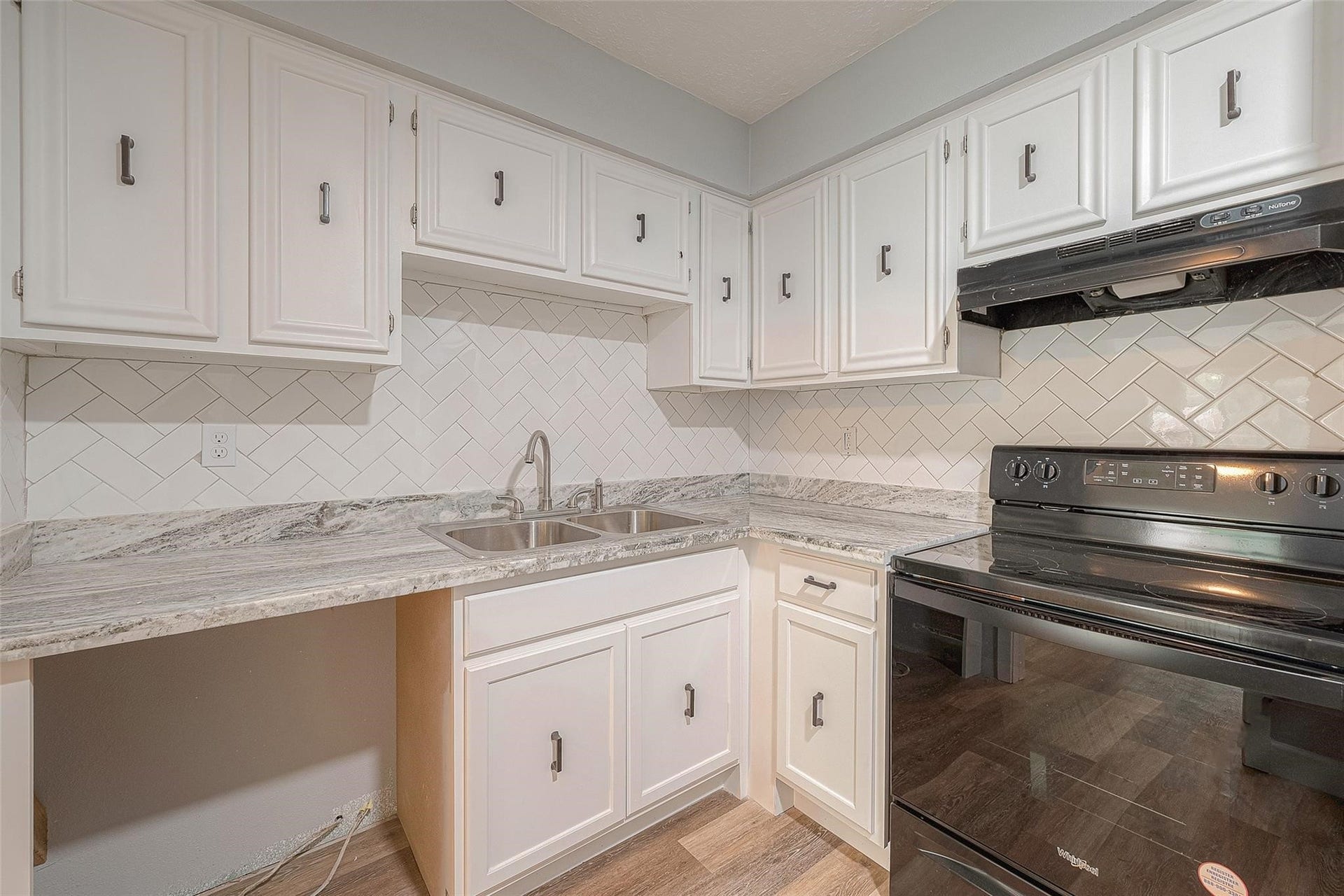5020 Ridgevan Drive, Houston, TX 77053 5020 Ridgevan Drive, Houston, TX 77053