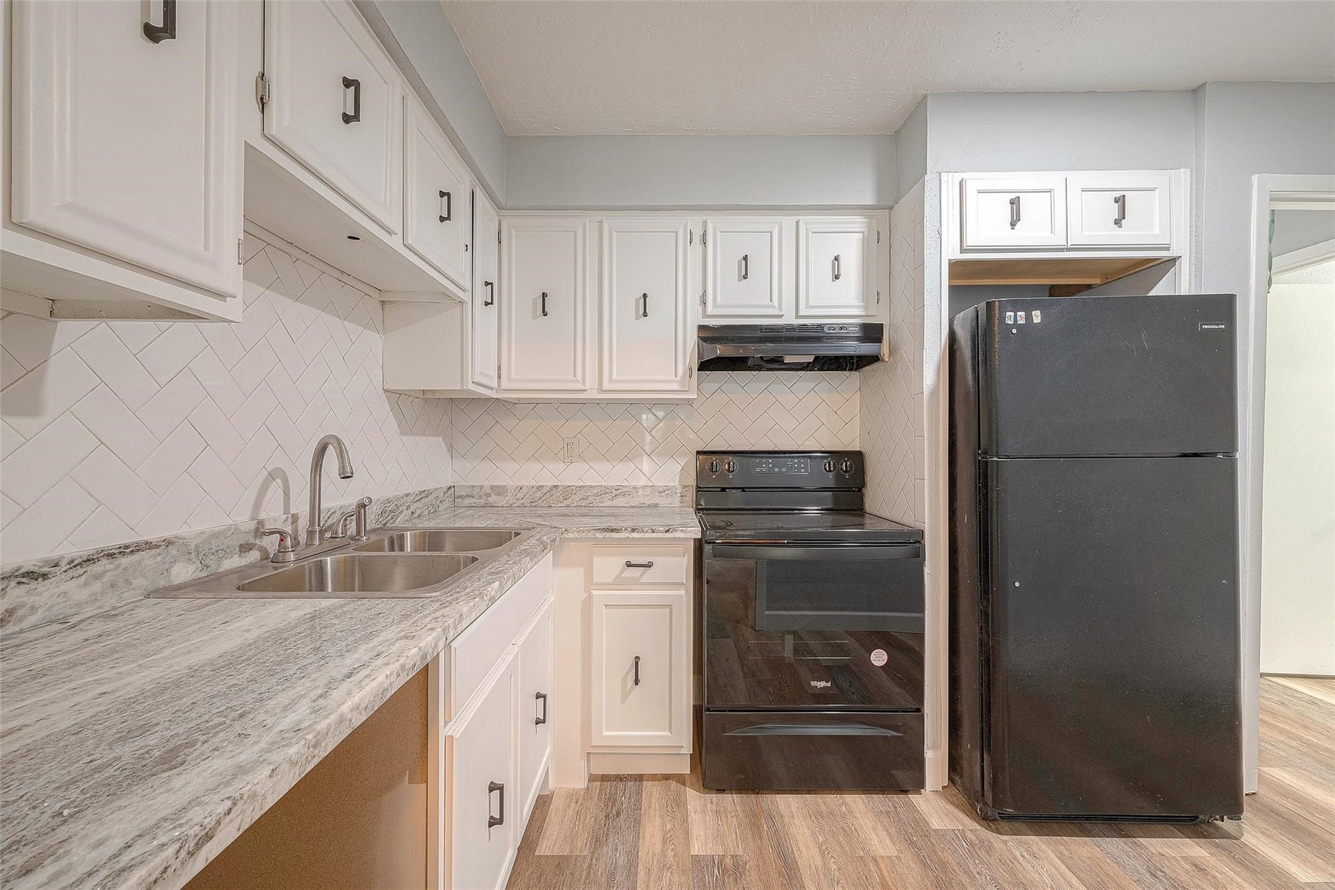 5020 Ridgevan Drive, Houston, TX 77053 5020 Ridgevan Drive, Houston, TX 77053