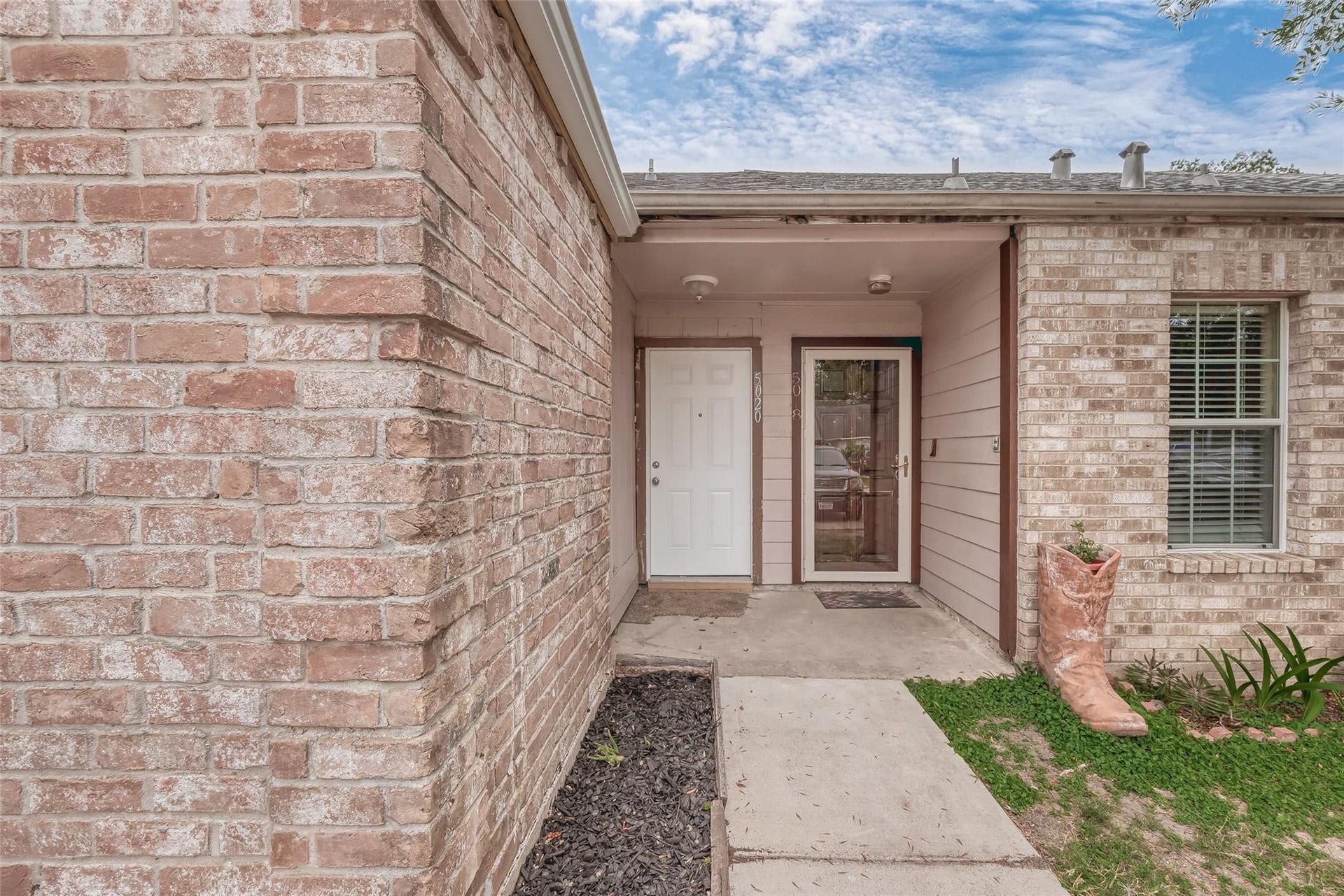 5020 Ridgevan Drive, Houston, TX 77053 5020 Ridgevan Drive, Houston, TX 77053