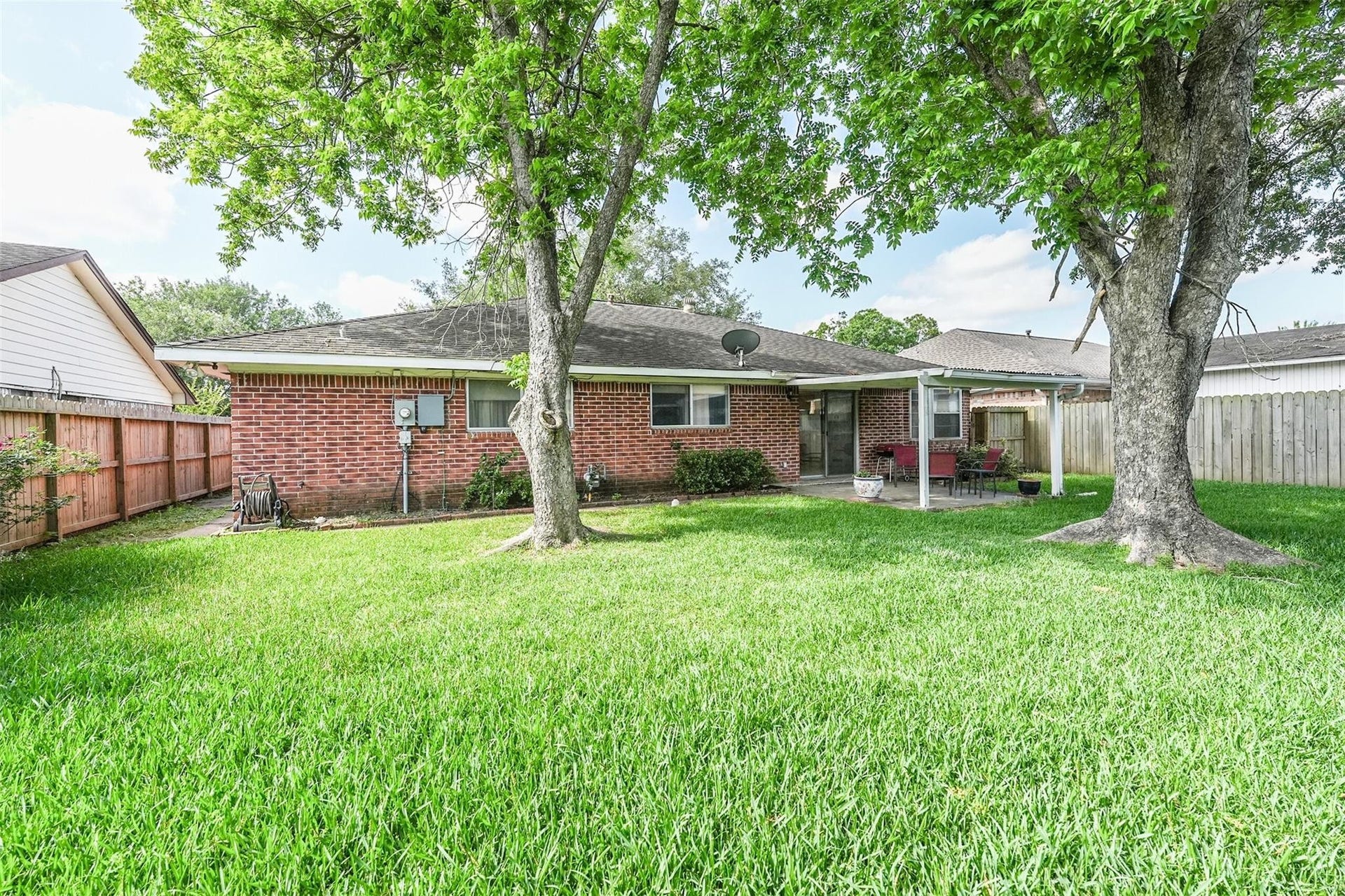 11531 Kirkmeadow Drive, Houston, TX 77089 Backyard