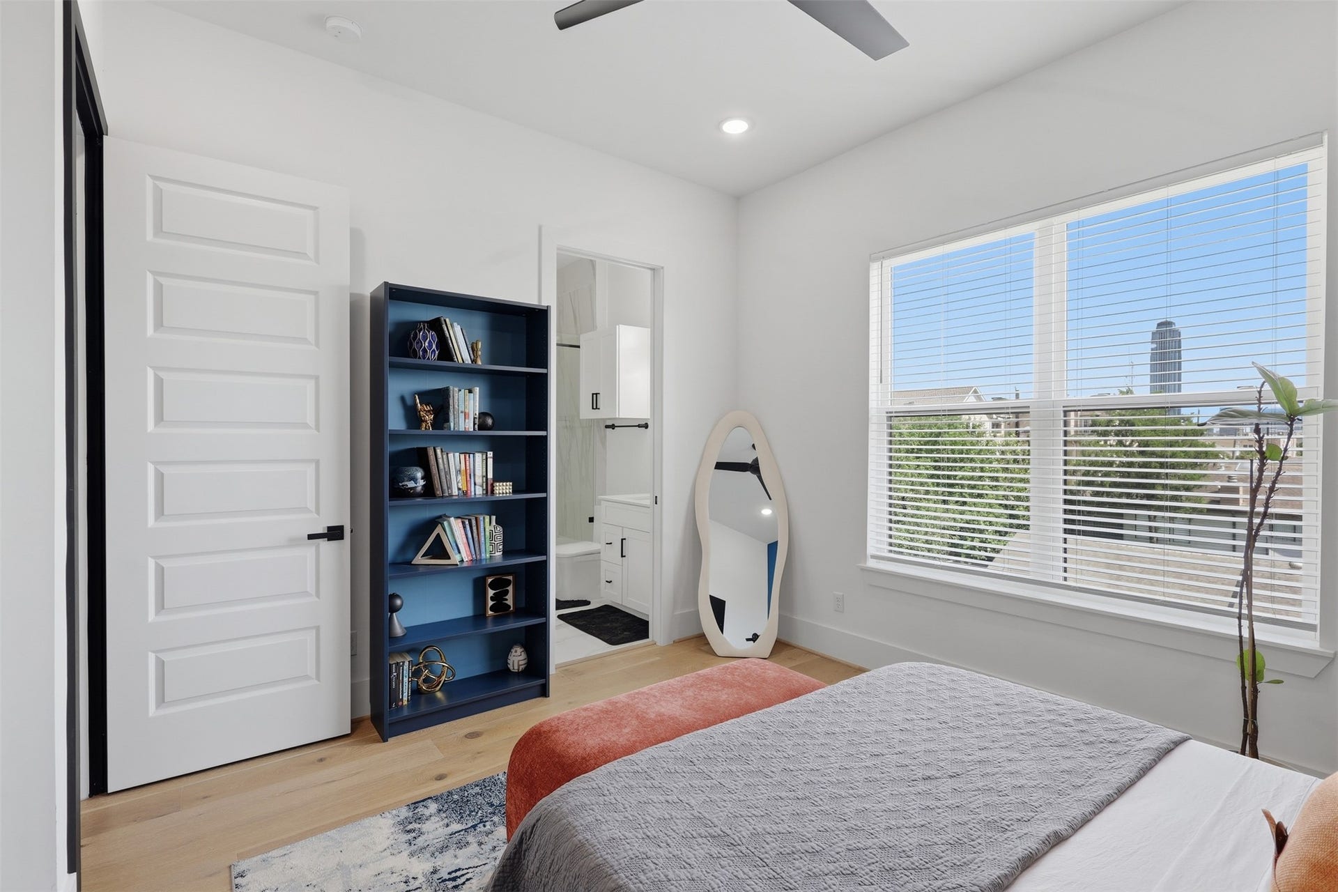 5704 Fairdale Lane, #B, Houston, TX 77057 5704 Fairdale Lane, #B, Houston, TX 77057