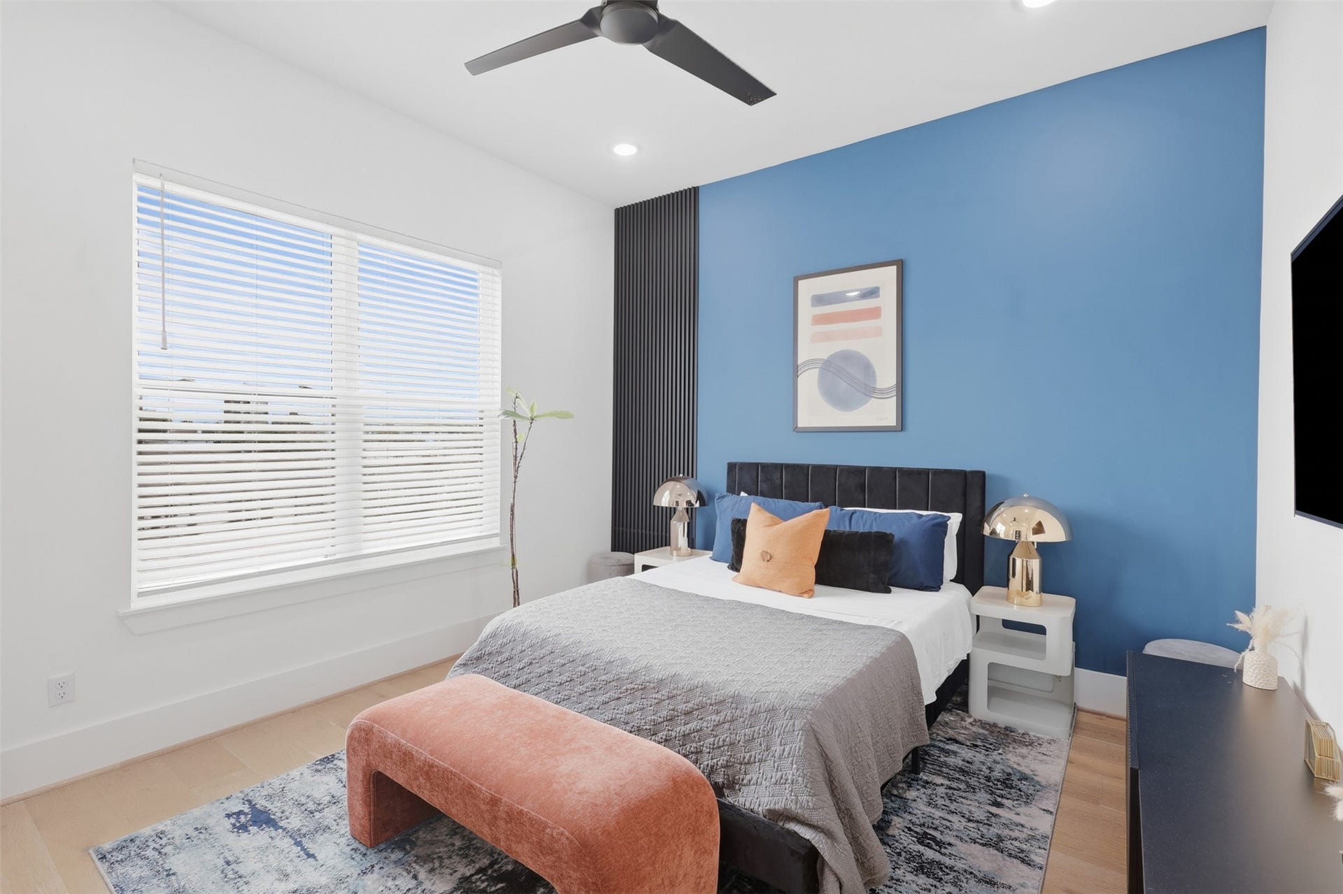 5704 Fairdale Lane, #B, Houston, TX 77057 5704 Fairdale Lane, #B, Houston, TX 77057