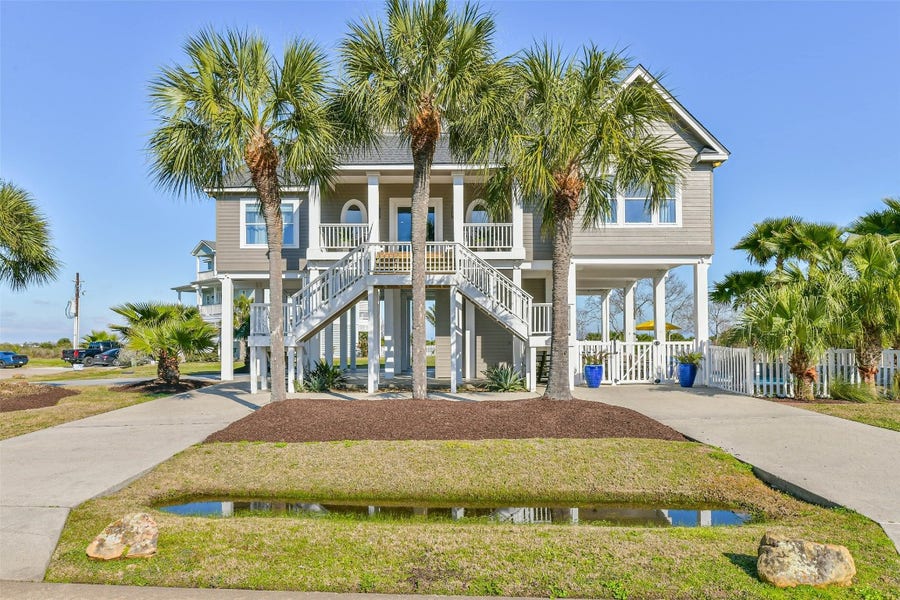 Property photo for 3635 Foremast Drive, Galveston, TX