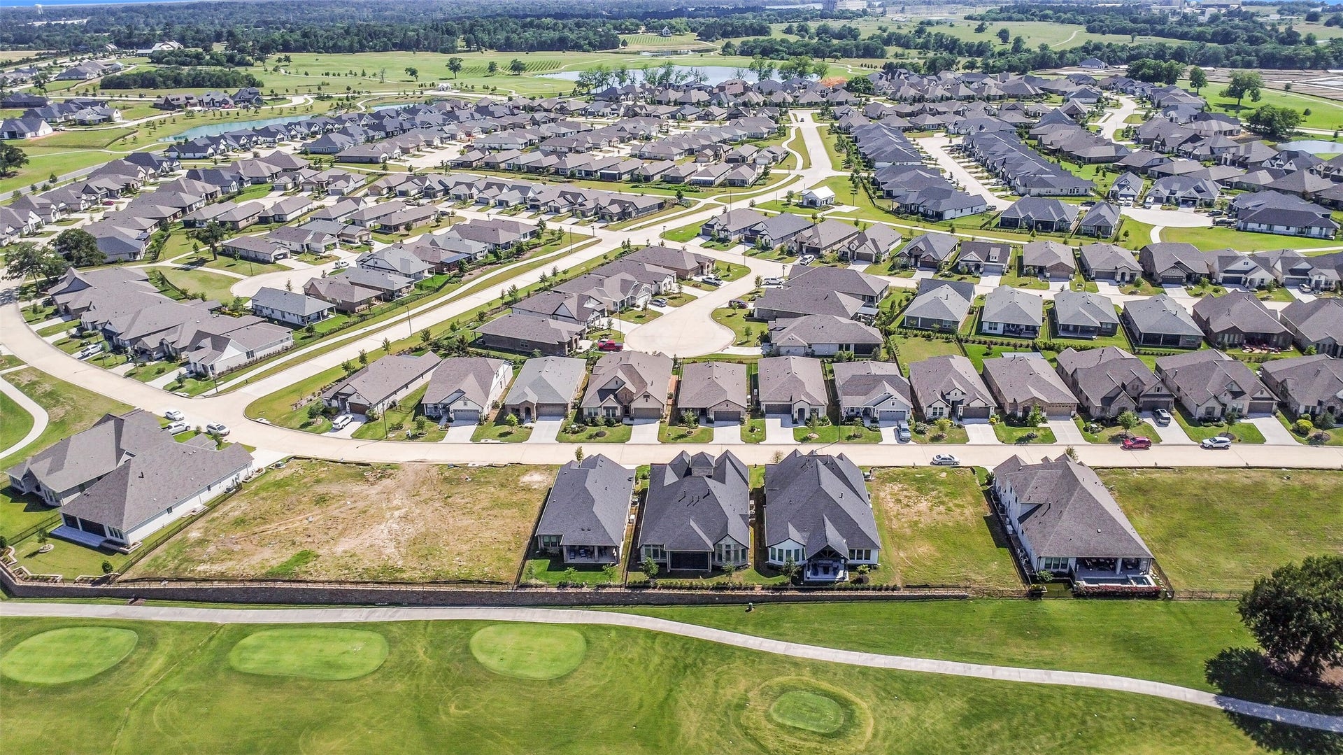 Please review the attachments for a list of neighborhood amenities.