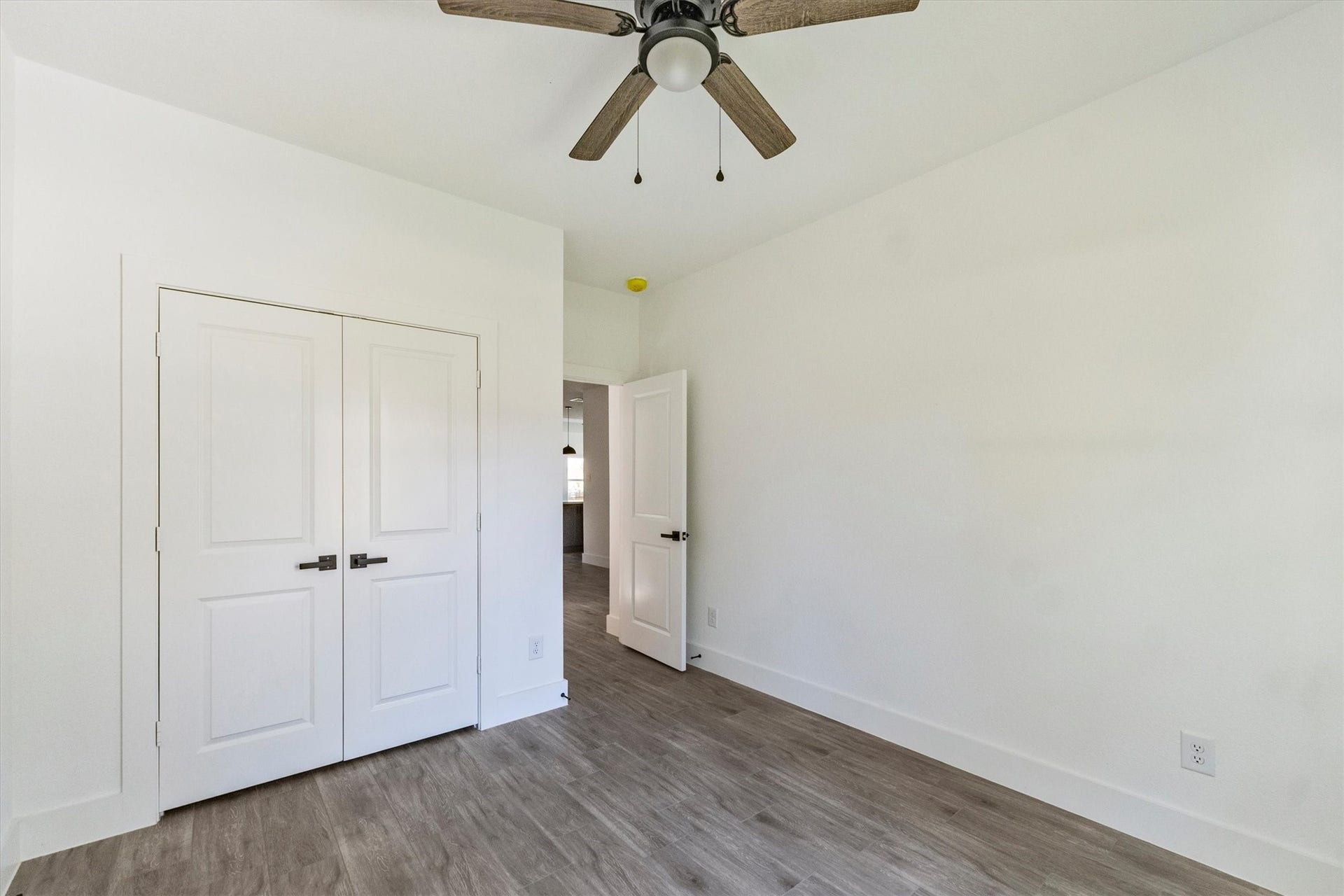 11843 Briarwood Lane, Montgomery, TX 77356 11843 Briarwood Lane, Montgomery, TX 77356
