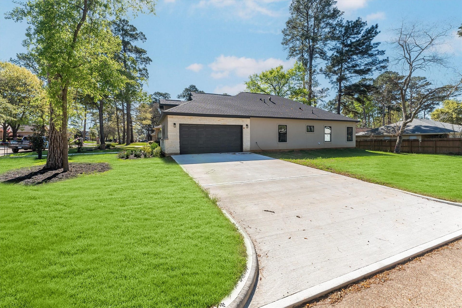 11843 Briarwood Lane, Montgomery, TX 77356 11843 Briarwood Lane, Montgomery, TX 77356