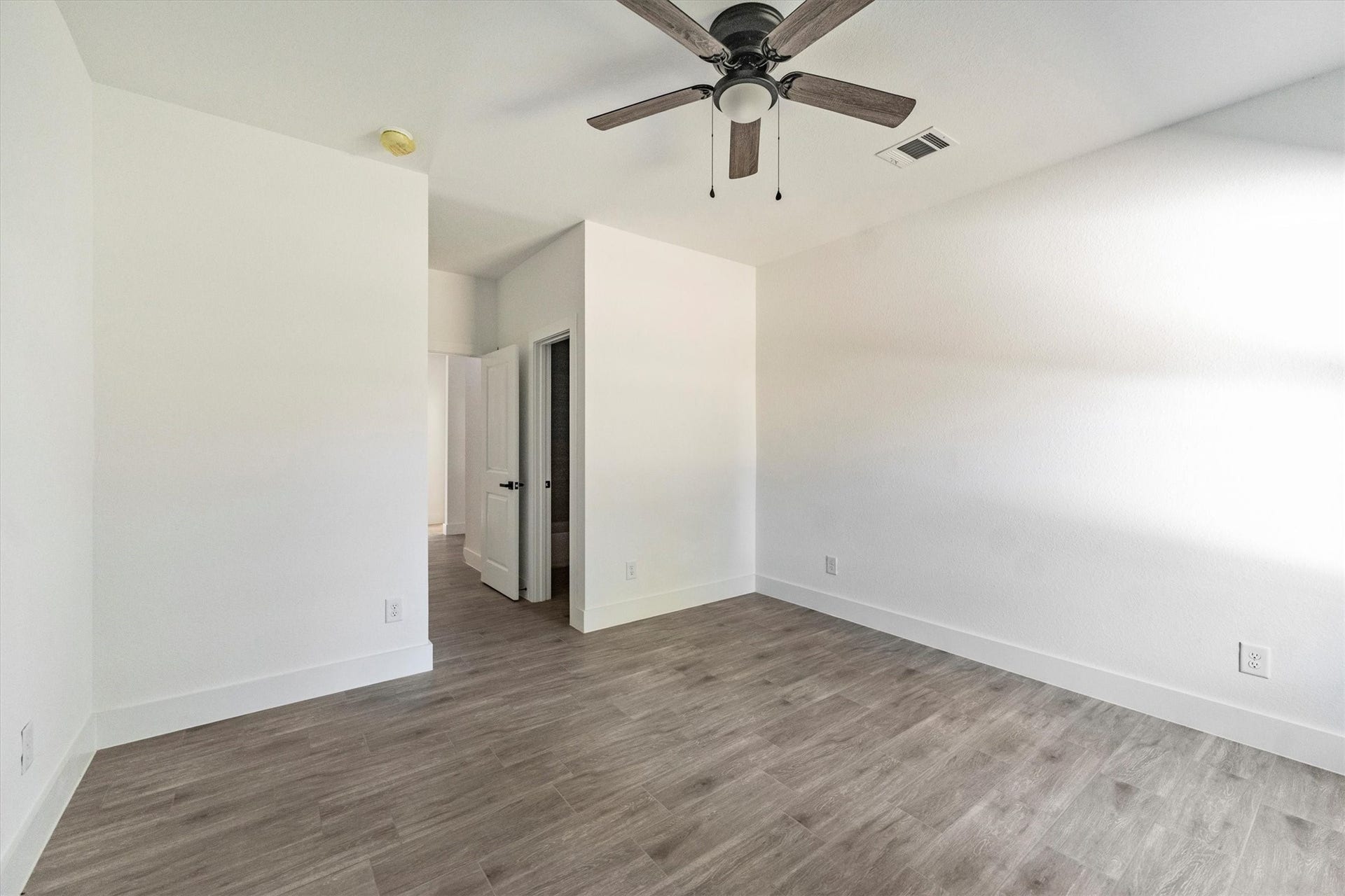 11843 Briarwood Lane, Montgomery, TX 77356 11843 Briarwood Lane, Montgomery, TX 77356