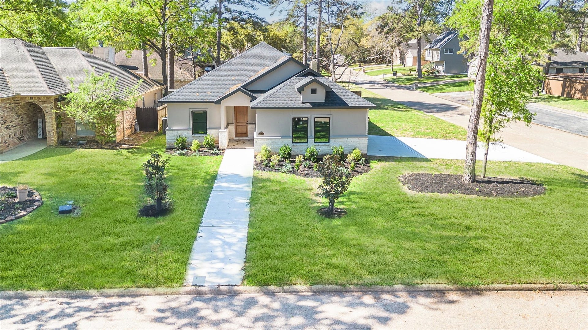 11843 Briarwood Lane, Montgomery, TX 77356 11843 Briarwood Lane, Montgomery, TX 77356