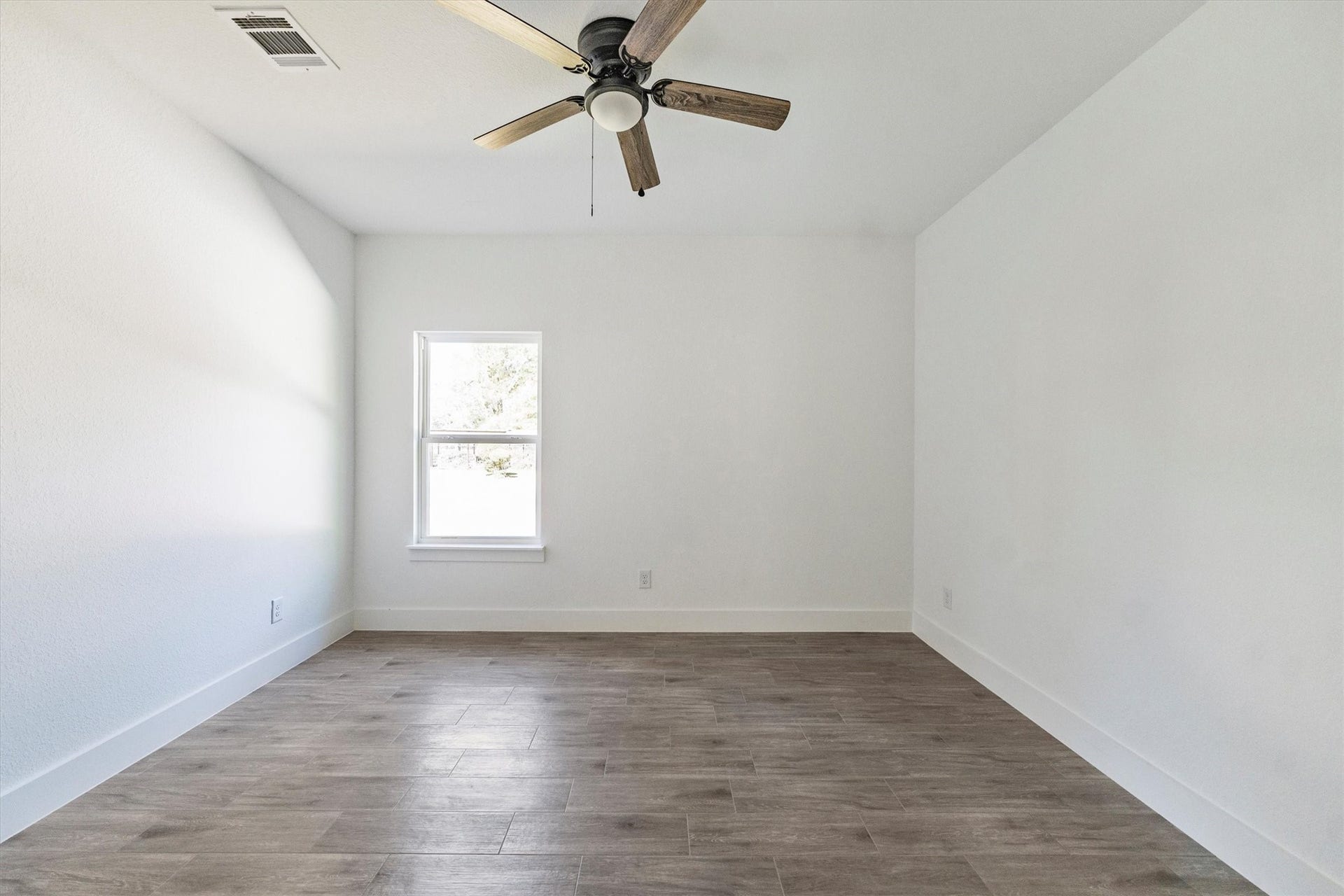 11843 Briarwood Lane, Montgomery, TX 77356 11843 Briarwood Lane, Montgomery, TX 77356