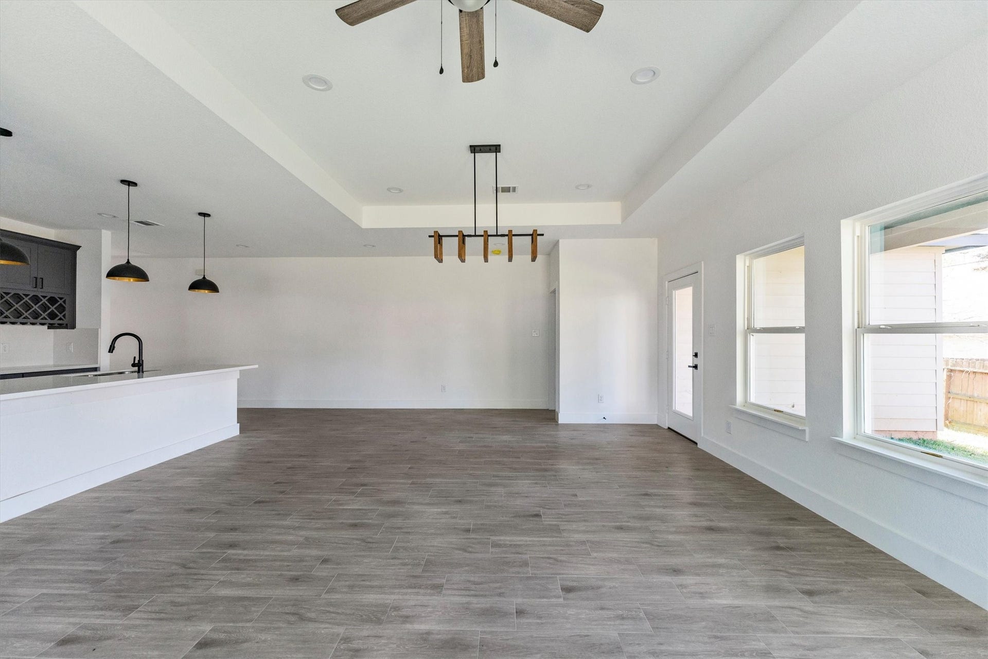 11843 Briarwood Lane, Montgomery, TX 77356 11843 Briarwood Lane, Montgomery, TX 77356