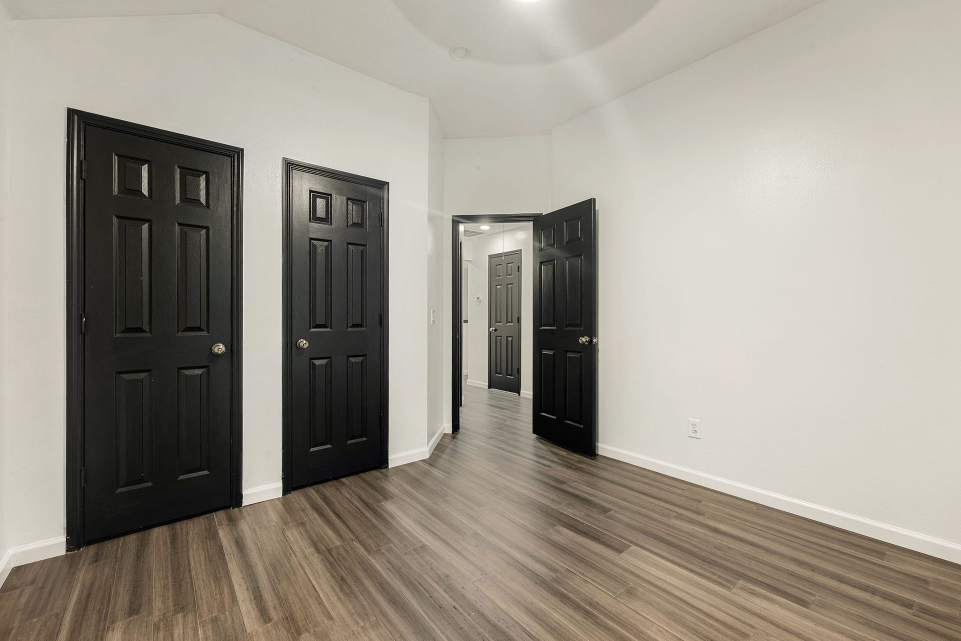 34 Firethorn Place, The Woodlands, TX 77382 34 Firethorn Place, The Woodlands, TX 77382