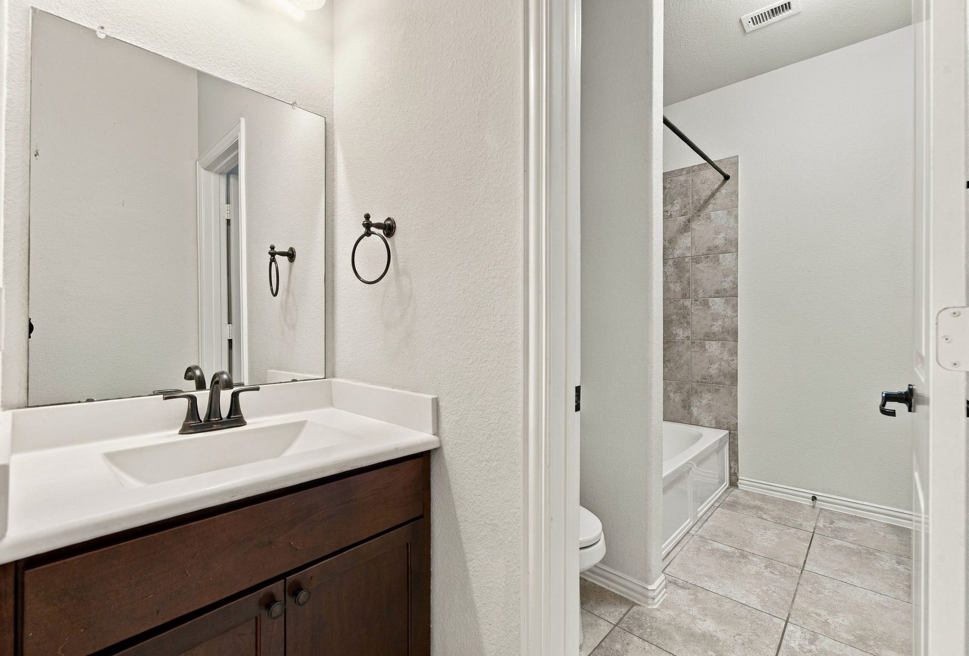 3523 Hamilton Bend Lane, Spring, TX 77386