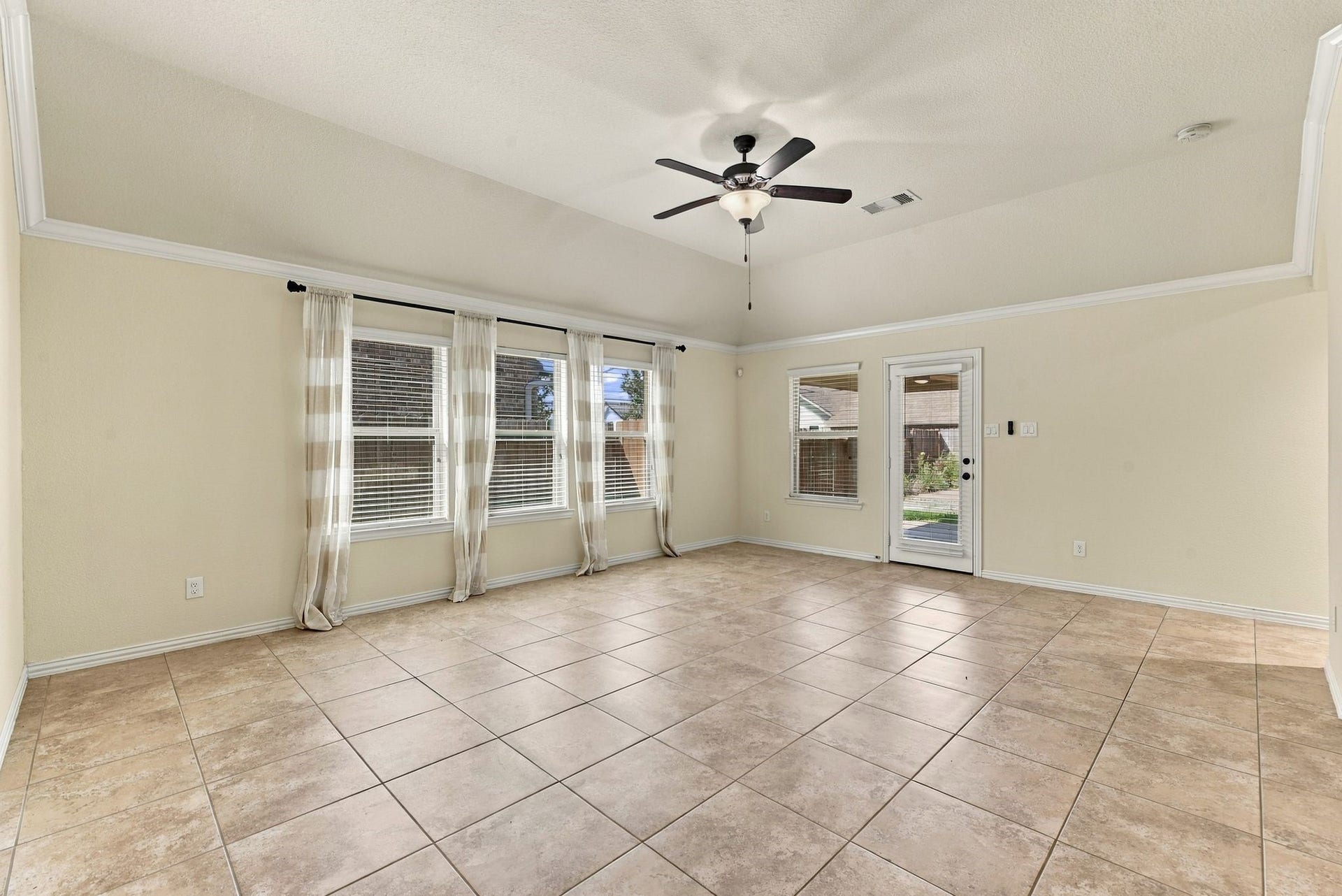 3523 Hamilton Bend Lane, Spring, TX 77386