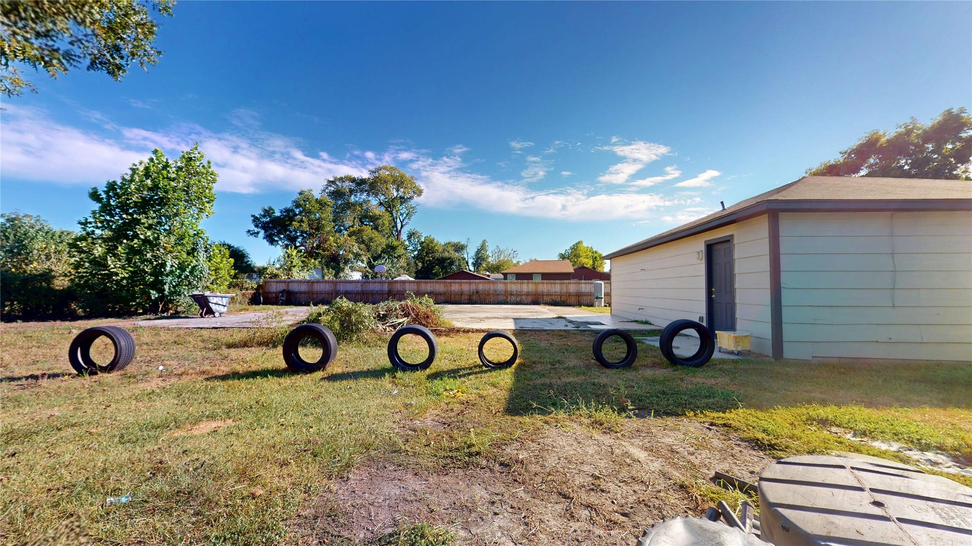 8402 Berwyn Drive, Houston, TX 77037 8402 Berwyn Drive, Houston, TX 77037