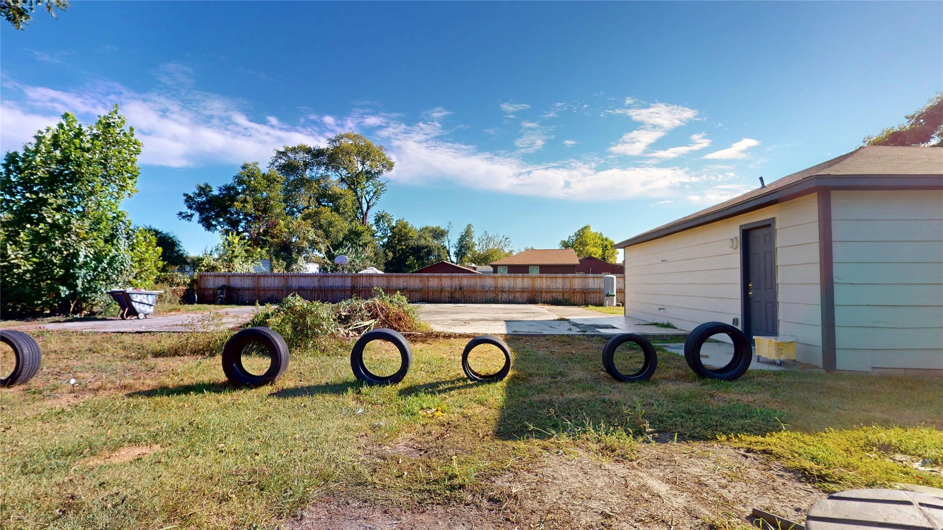 8402 Berwyn Drive, Houston, TX 77037 8402 Berwyn Drive, Houston, TX 77037