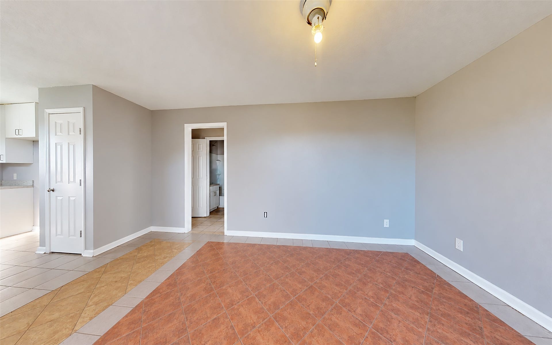 8402 Berwyn Drive, Houston, TX 77037 8402 Berwyn Drive, Houston, TX 77037