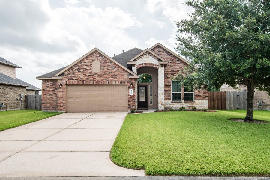 Property photo for 18714 Deer Trace Drive, Crosby, TX