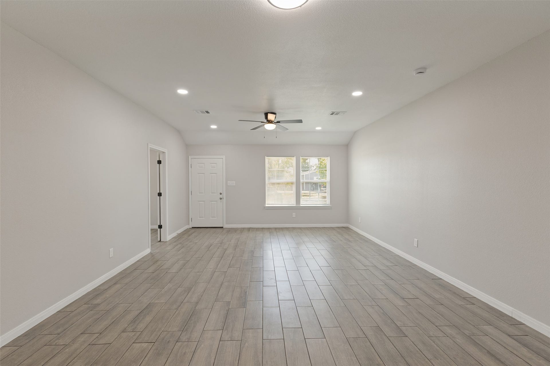 5214 Pomander Road, Houston, TX 77021 5214 Pomander Road, Houston, TX 77021
