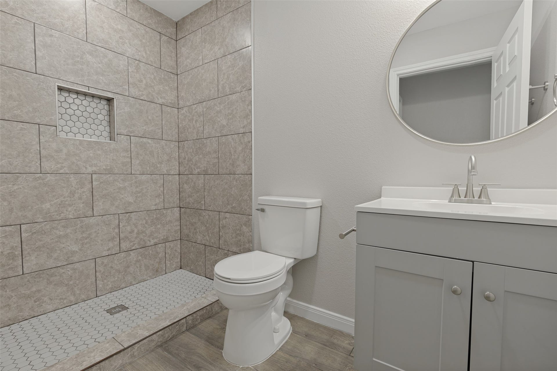 5214 Pomander Road, Houston, TX 77021 5214 Pomander Road, Houston, TX 77021