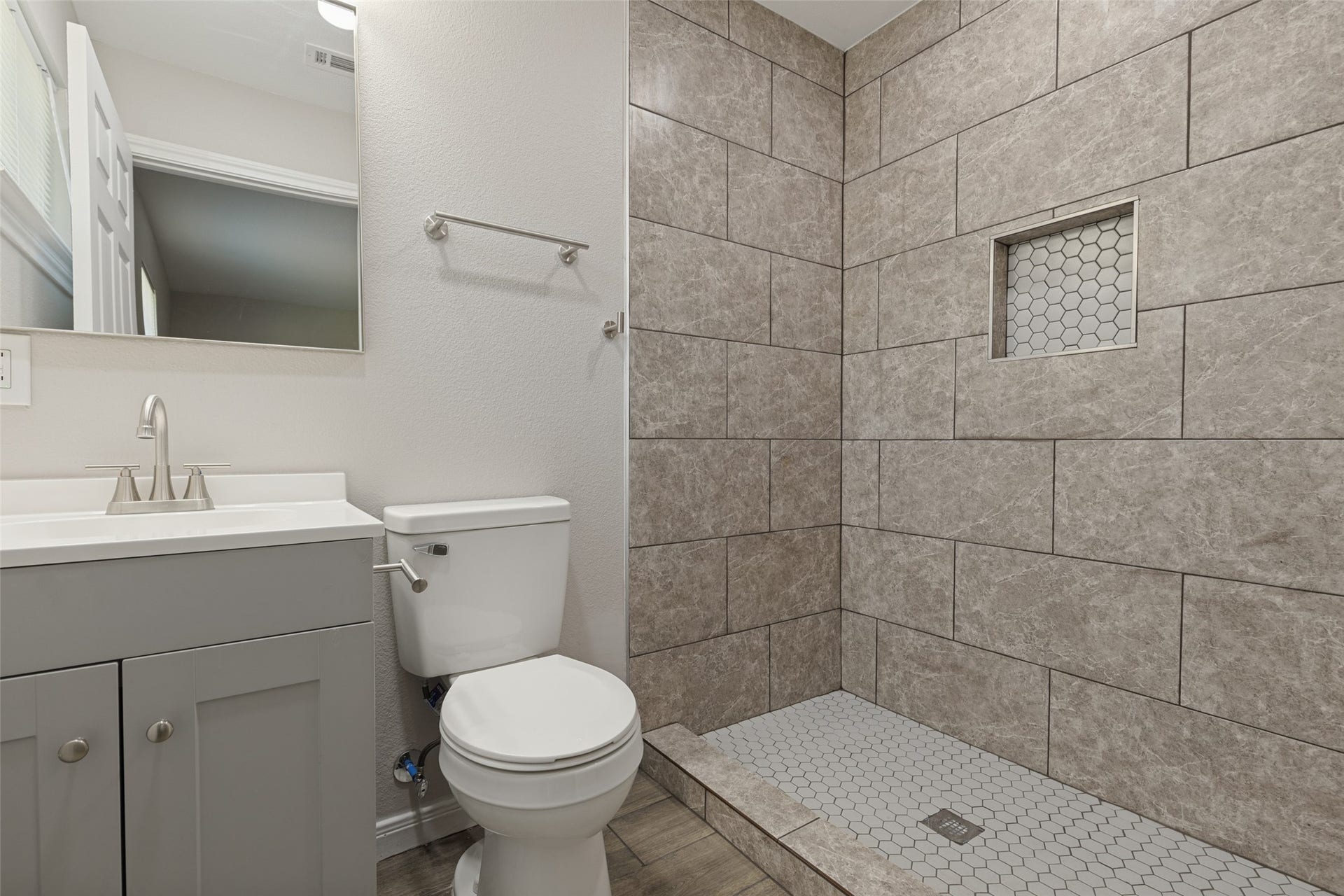 5214 Pomander Road, Houston, TX 77021 5214 Pomander Road, Houston, TX 77021