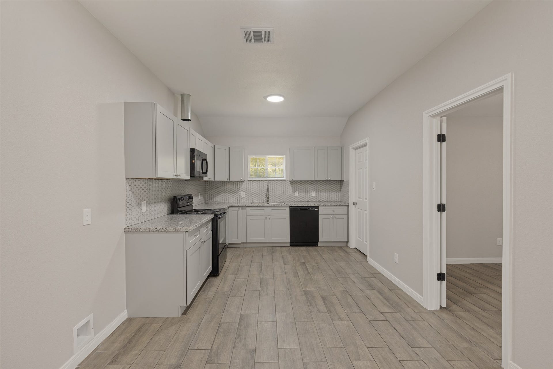 5214 Pomander Road, Houston, TX 77021 5214 Pomander Road, Houston, TX 77021