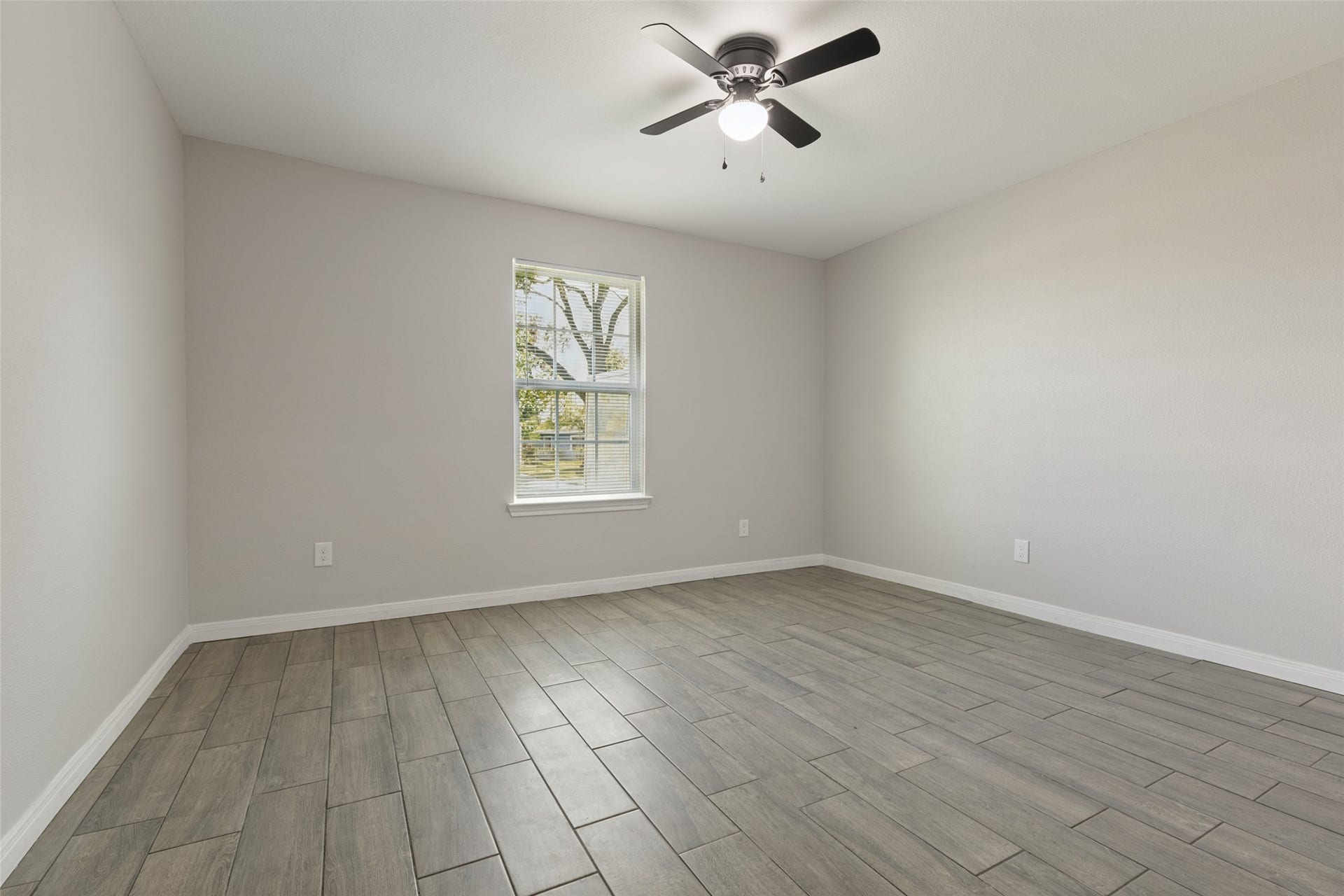 5214 Pomander Road, Houston, TX 77021 5214 Pomander Road, Houston, TX 77021