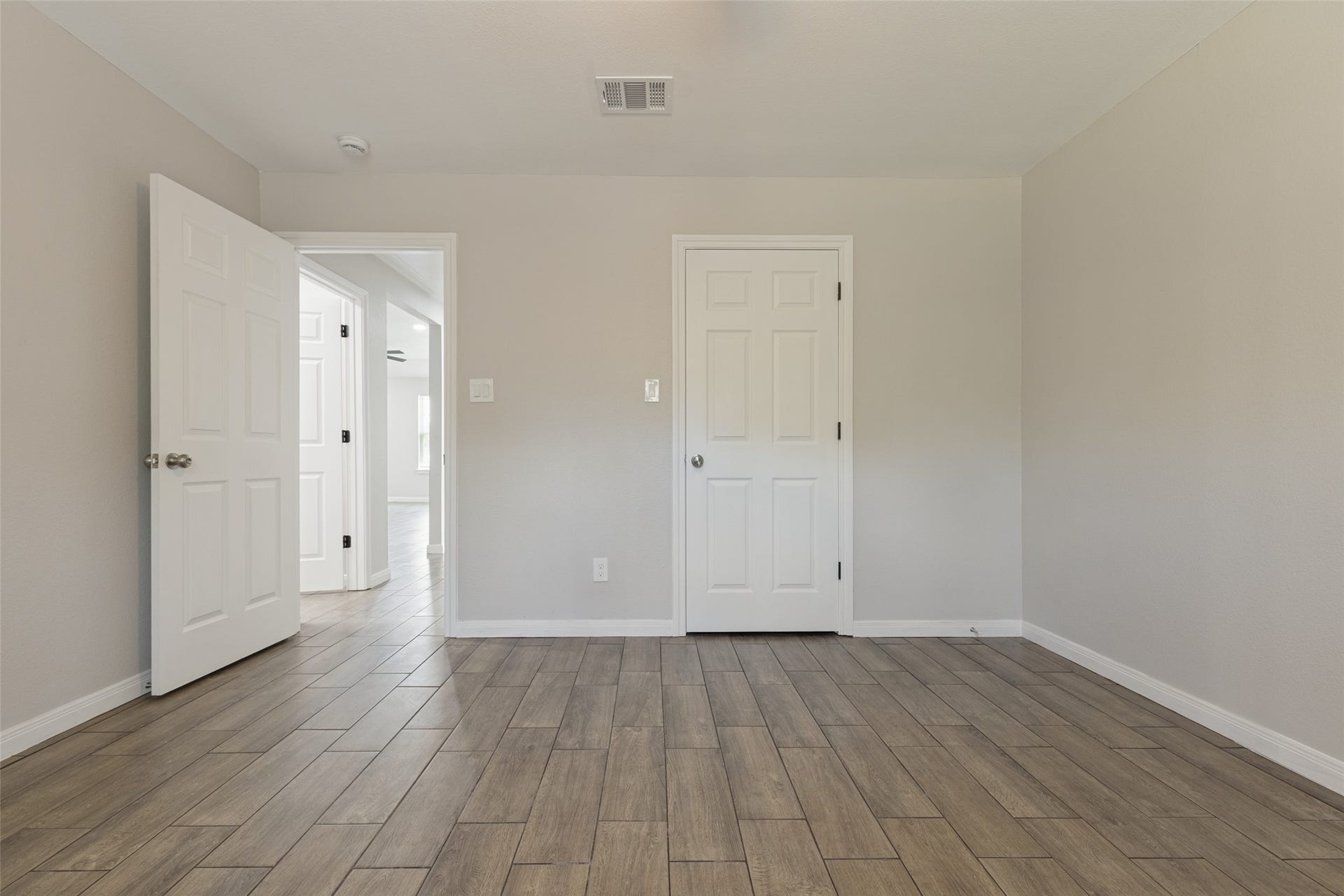 5214 Pomander Road, Houston, TX 77021 5214 Pomander Road, Houston, TX 77021