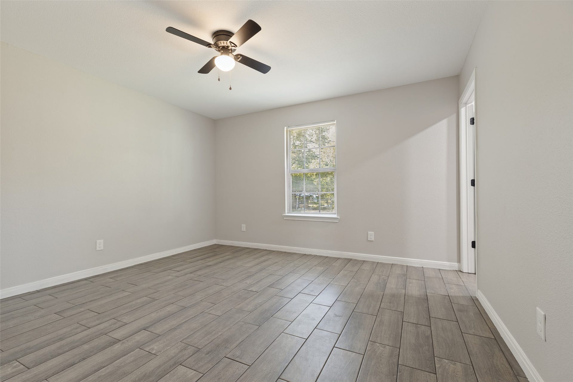 5214 Pomander Road, Houston, TX 77021 5214 Pomander Road, Houston, TX 77021