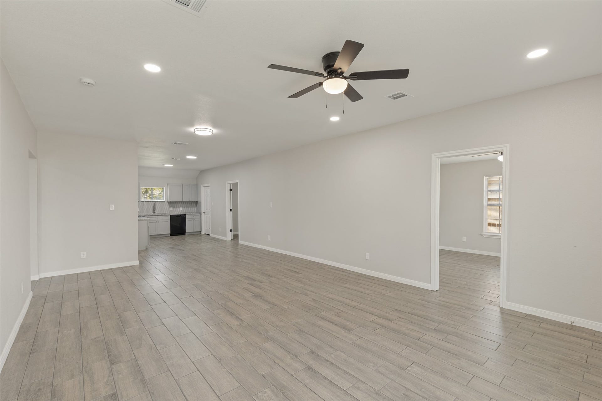 5214 Pomander Road, Houston, TX 77021 5214 Pomander Road, Houston, TX 77021