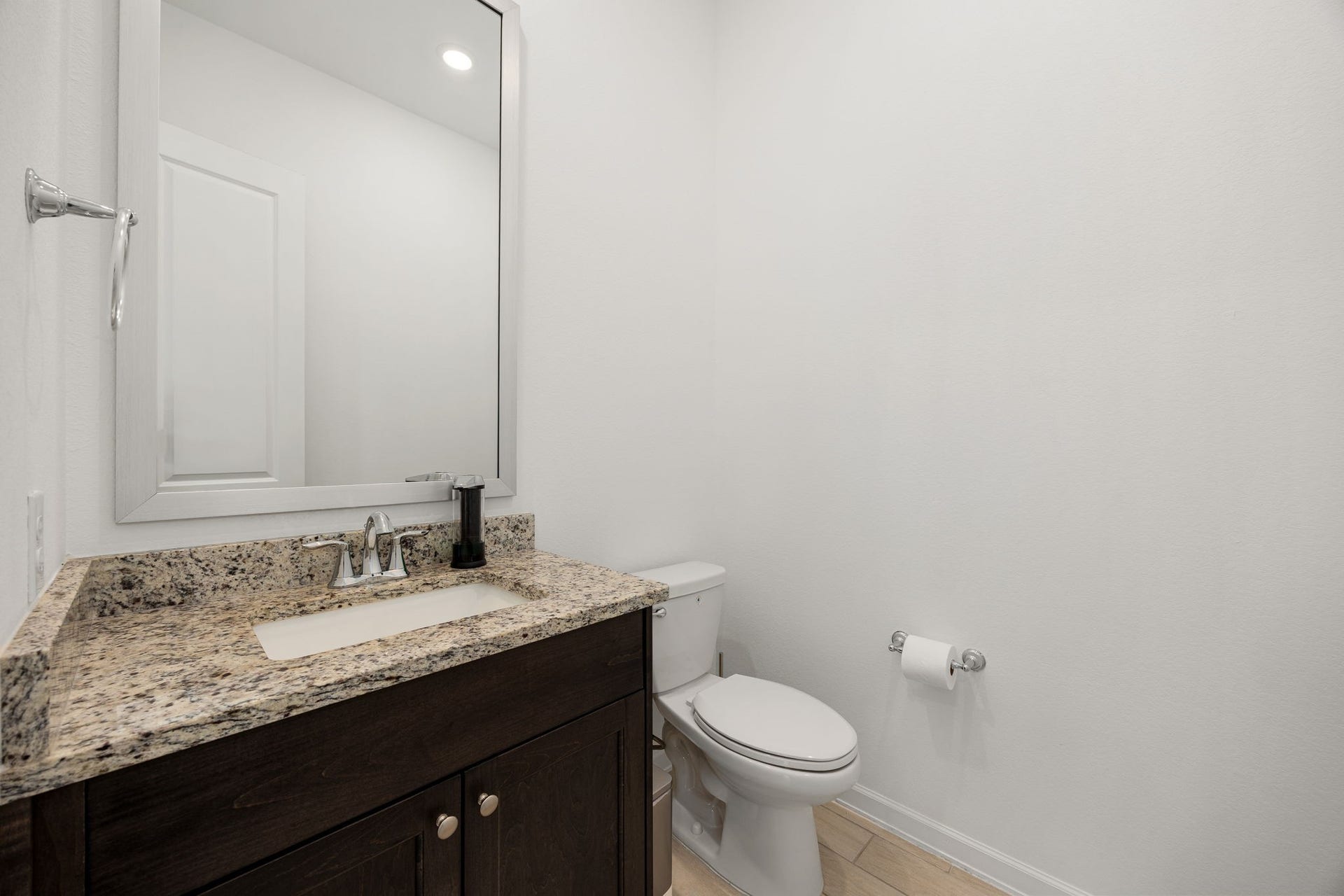 18030 Blossom Springs Court, Cypress, TX 77433 Powder room
