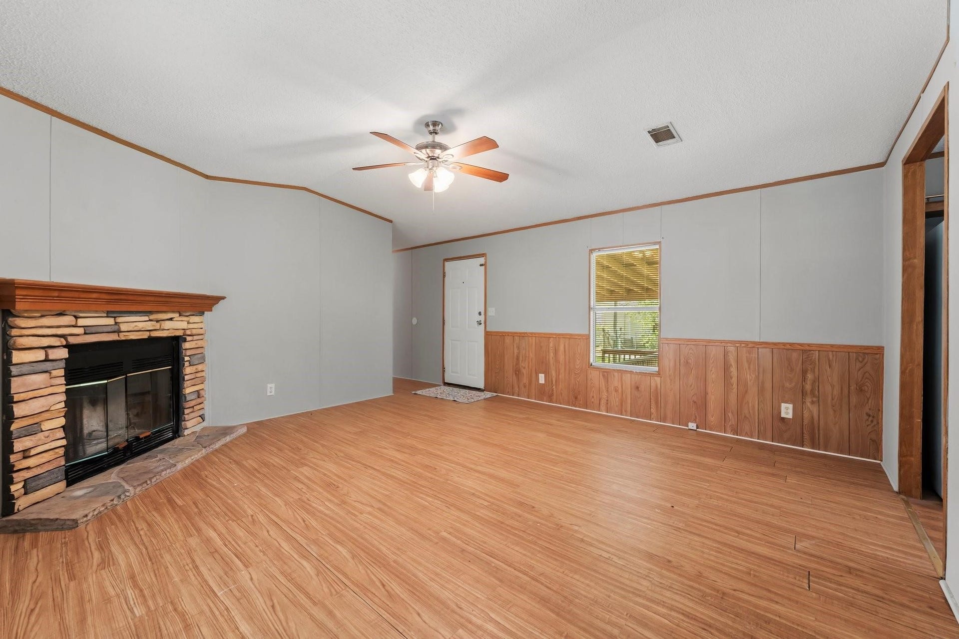 33107 Bear Branch Lane, Magnolia, TX 77354 33107 Bear Branch Lane, Magnolia, TX 77354