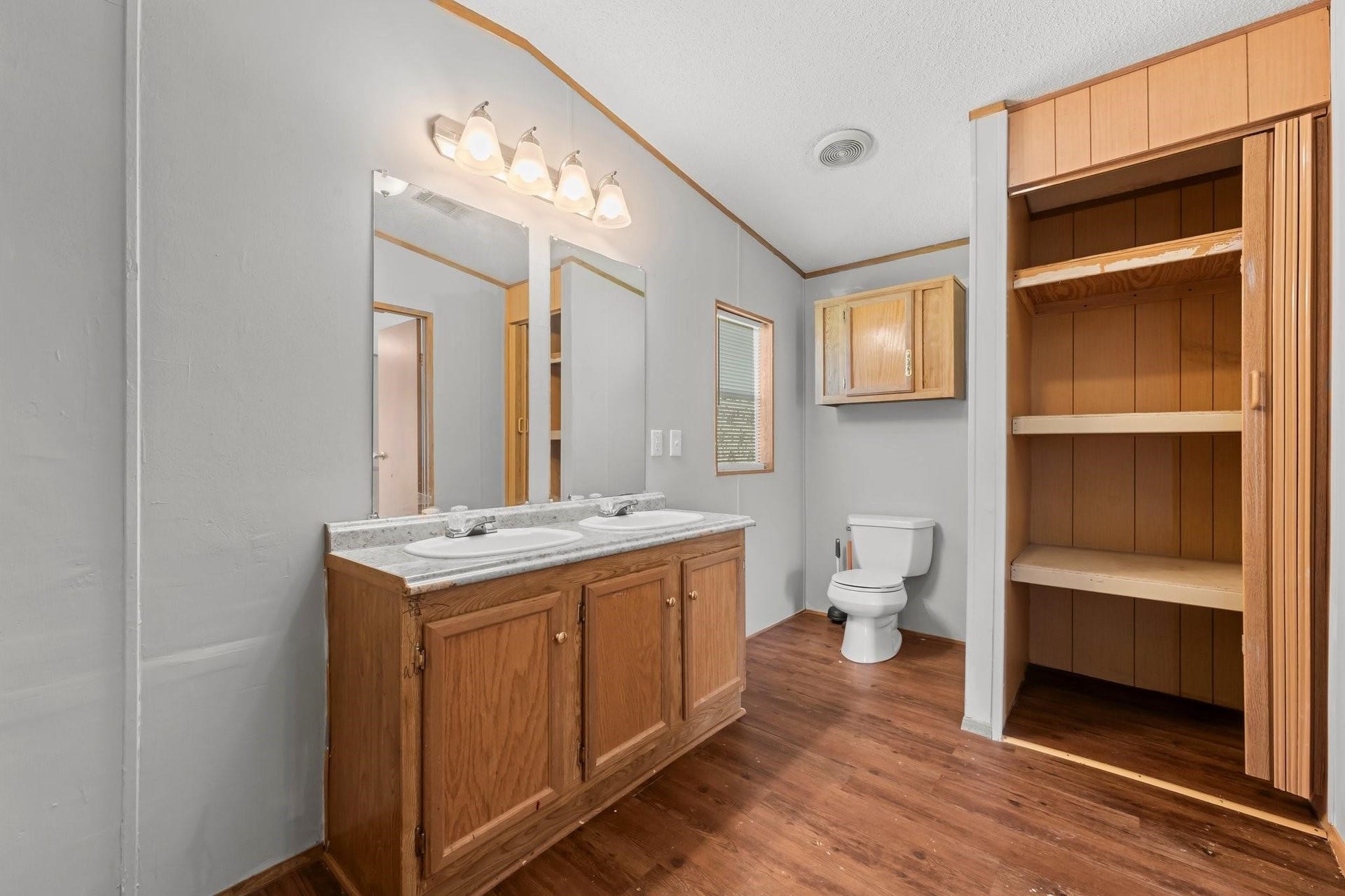 33107 Bear Branch Lane, Magnolia, TX 77354 33107 Bear Branch Lane, Magnolia, TX 77354