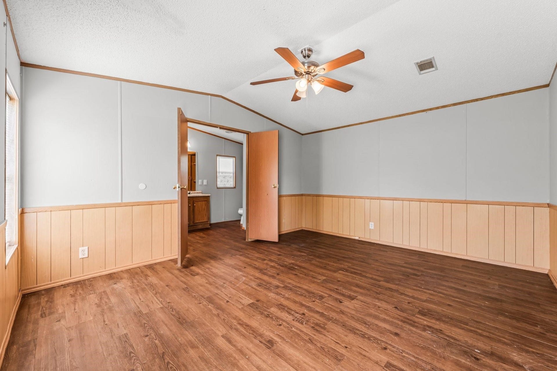 33107 Bear Branch Lane, Magnolia, TX 77354 33107 Bear Branch Lane, Magnolia, TX 77354