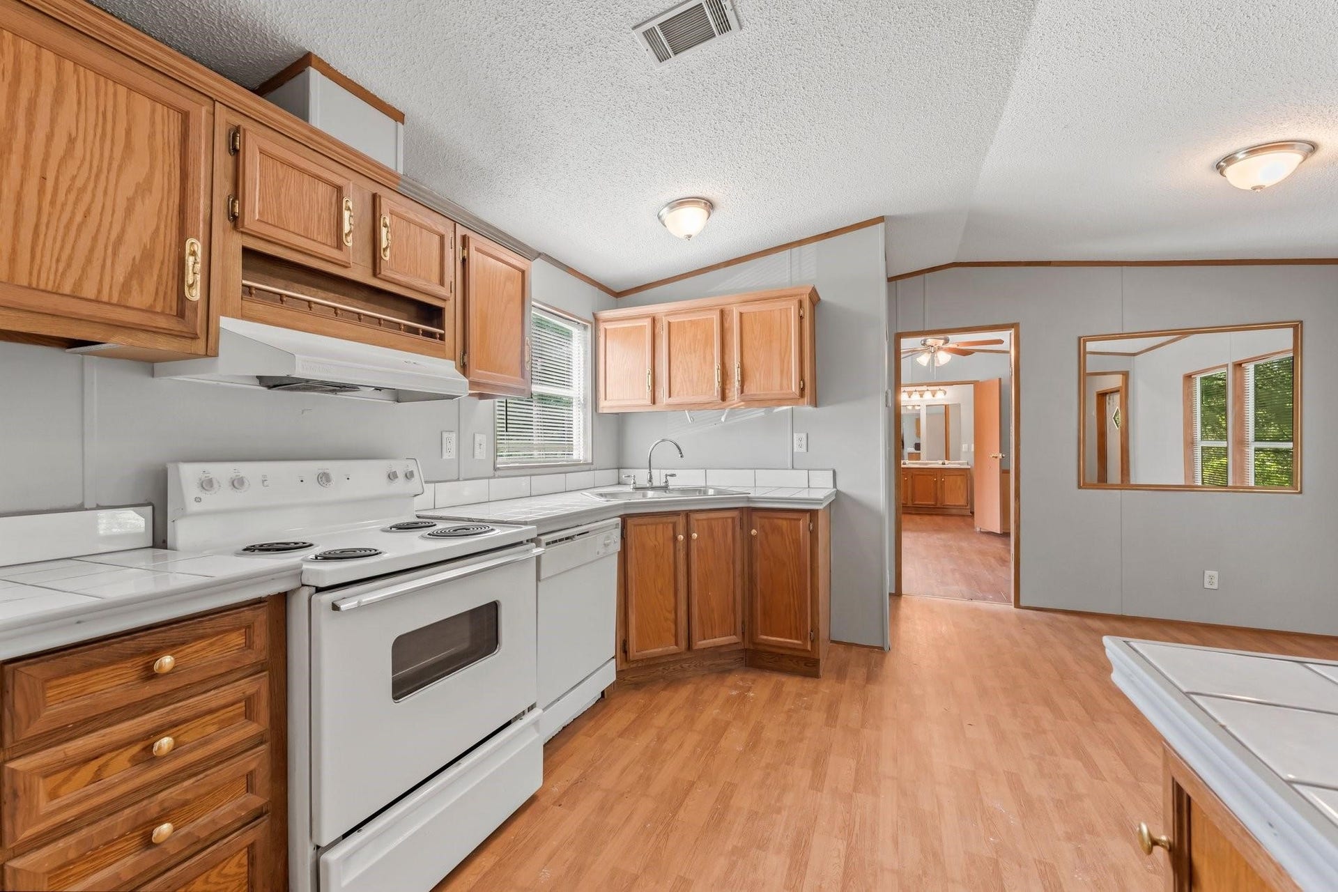33107 Bear Branch Lane, Magnolia, TX 77354 33107 Bear Branch Lane, Magnolia, TX 77354