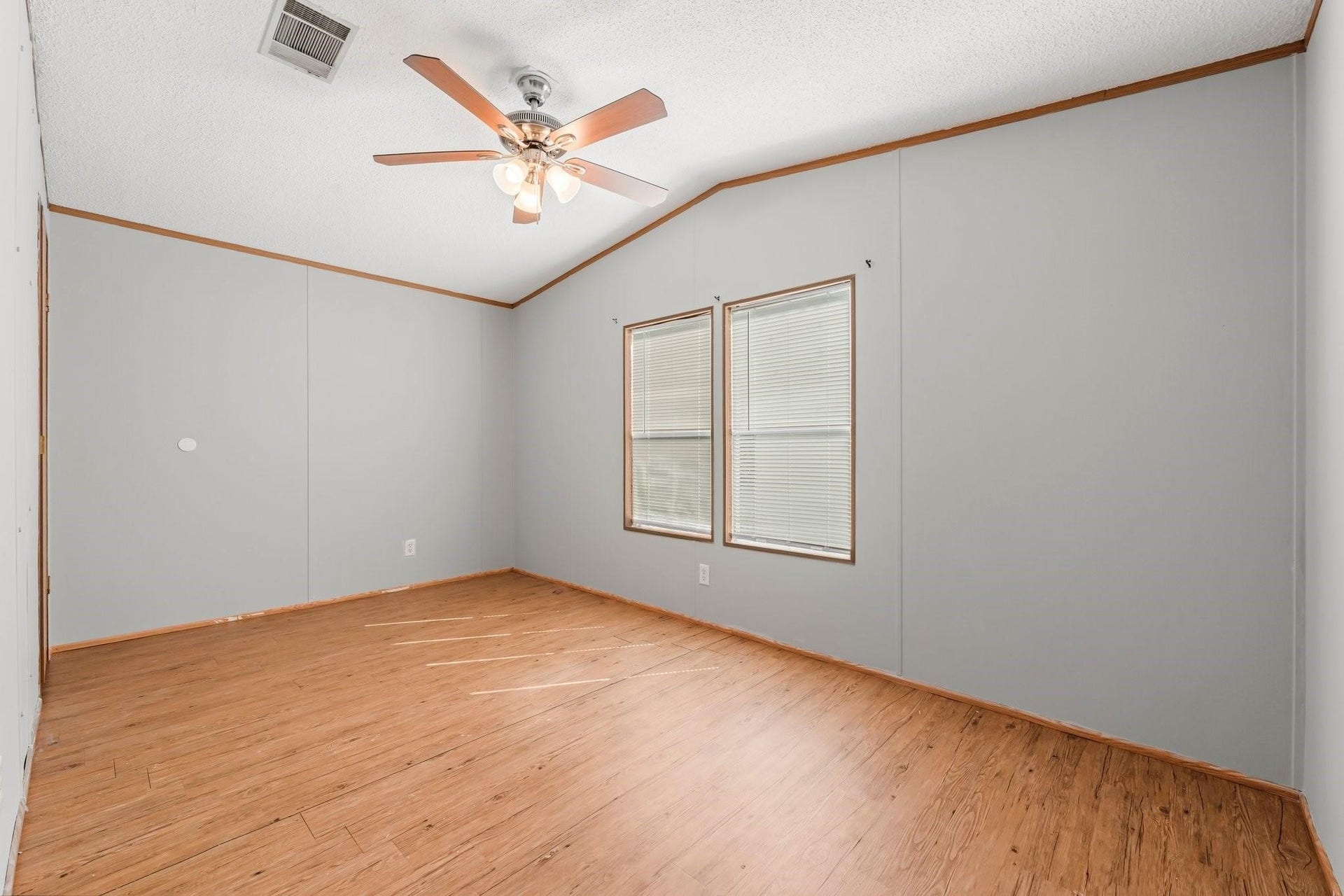 33107 Bear Branch Lane, Magnolia, TX 77354 33107 Bear Branch Lane, Magnolia, TX 77354