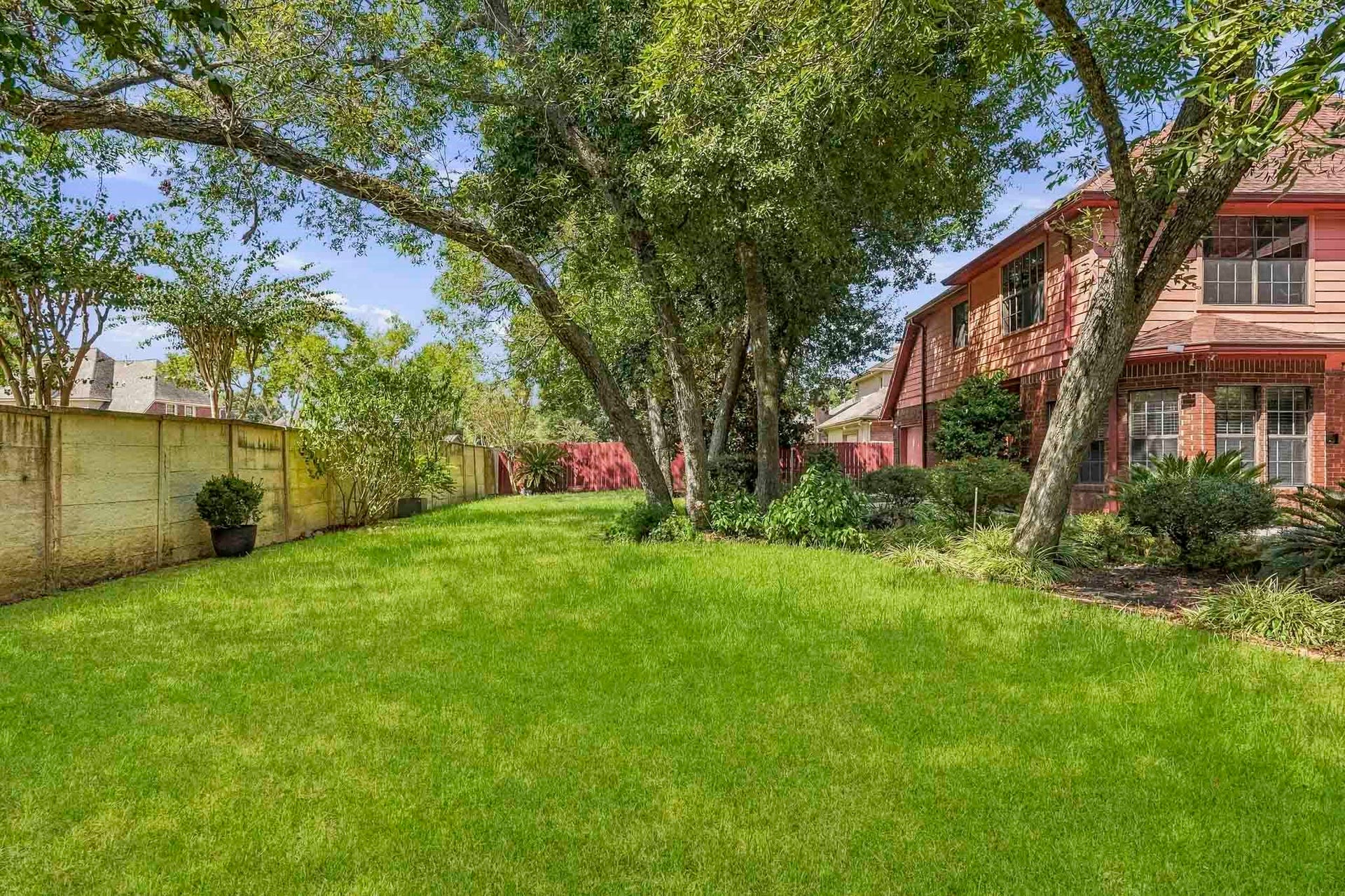 13903 Wilde Forest Court, Sugar Land, TX 77498