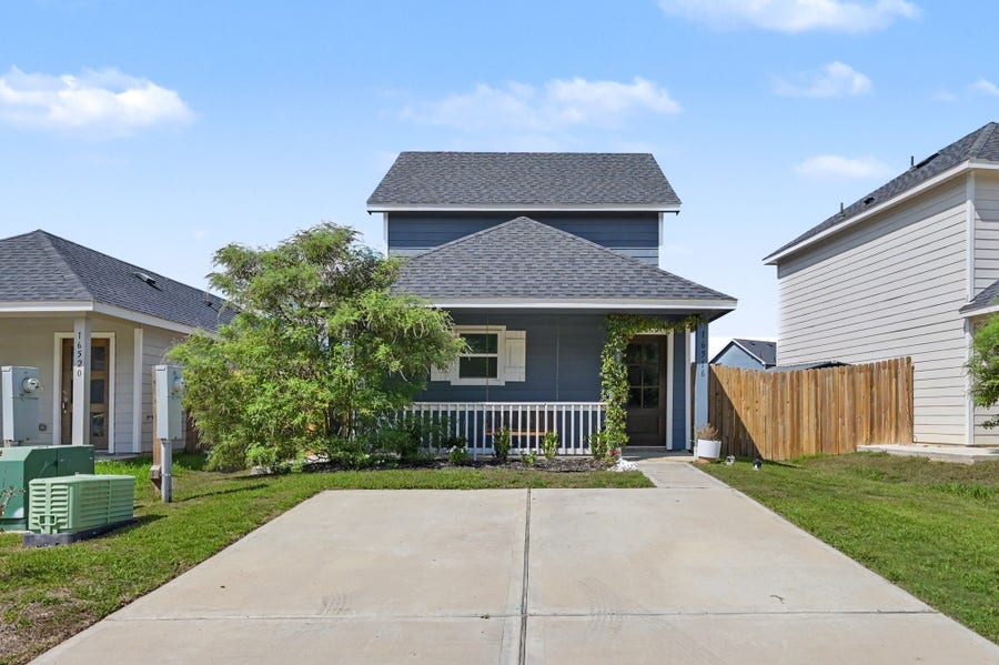 Property photo for 16516 Jasmine Marie Place, Conroe, TX
