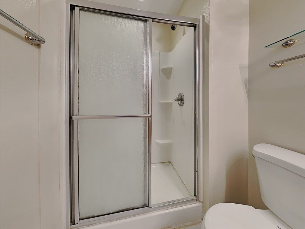 16418 Forest Bend Avenue, Friendswood, TX 77546 16418 Forest Bend Avenue, Friendswood, TX 77546