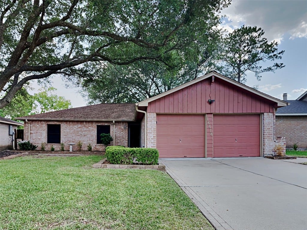 16418 Forest Bend Avenue, Friendswood, TX 77546 16418 Forest Bend Avenue, Friendswood, TX 77546
