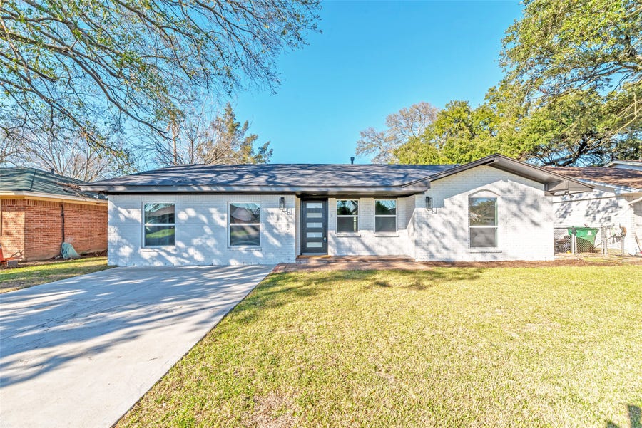 Property photo for 8518 Cedel Dr, Houston, TX