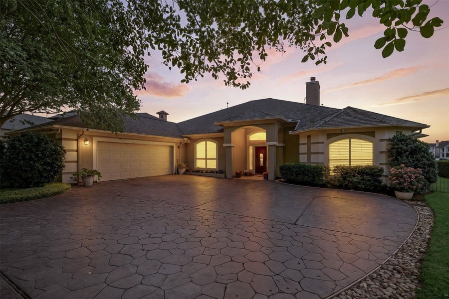 Property photo for 12336 White Oak Point, Conroe, TX