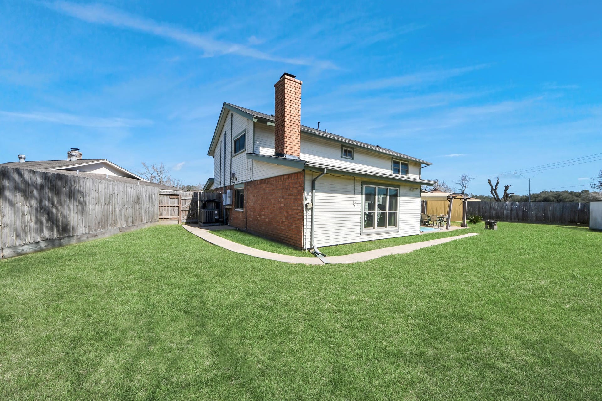 10522 Gulfstream Lane, Sugar Land, TX 77498 10522 Gulfstream Lane, Sugar Land, TX 77498