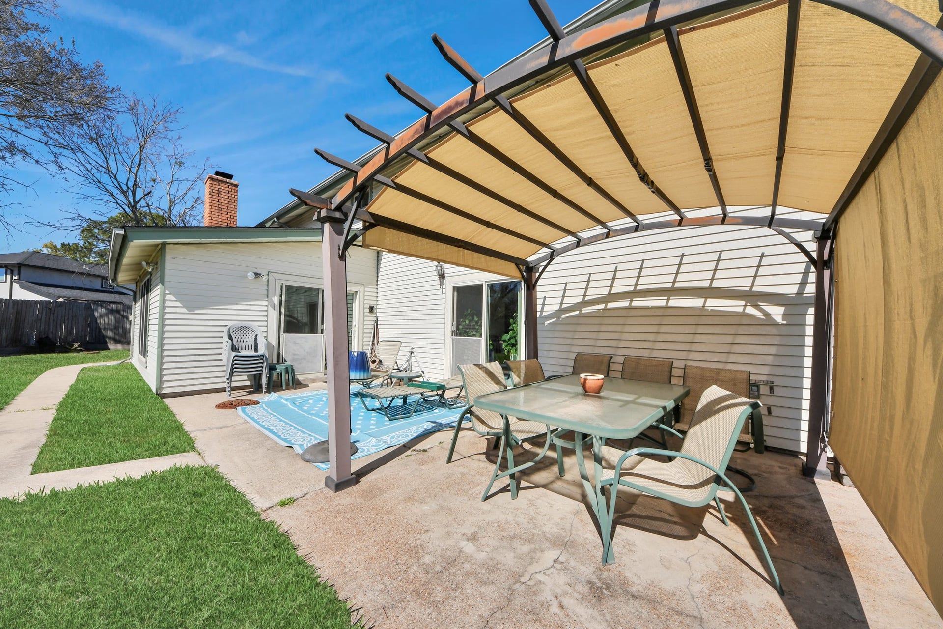 10522 Gulfstream Lane, Sugar Land, TX 77498 10522 Gulfstream Lane, Sugar Land, TX 77498