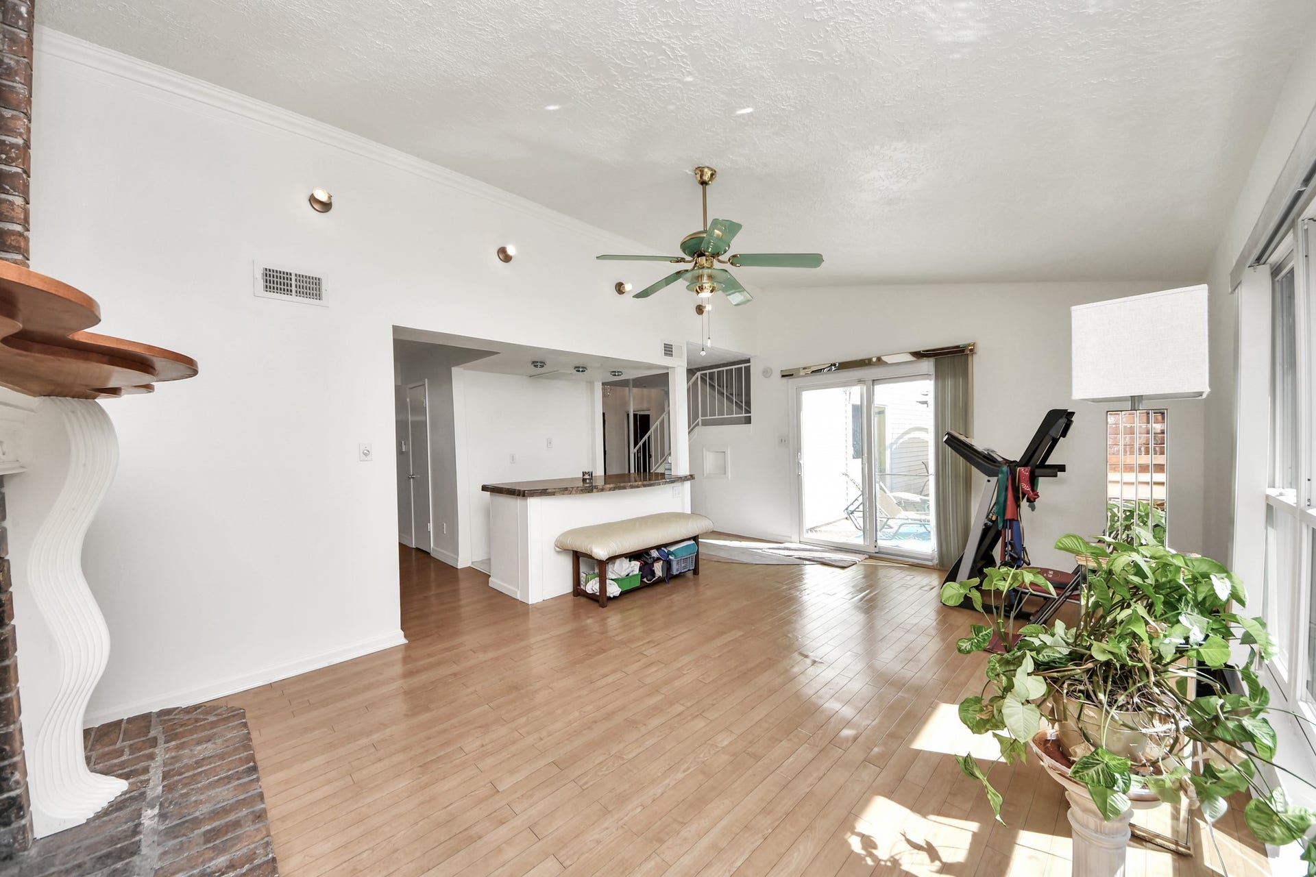 10522 Gulfstream Lane, Sugar Land, TX 77498 Open space Dinning room