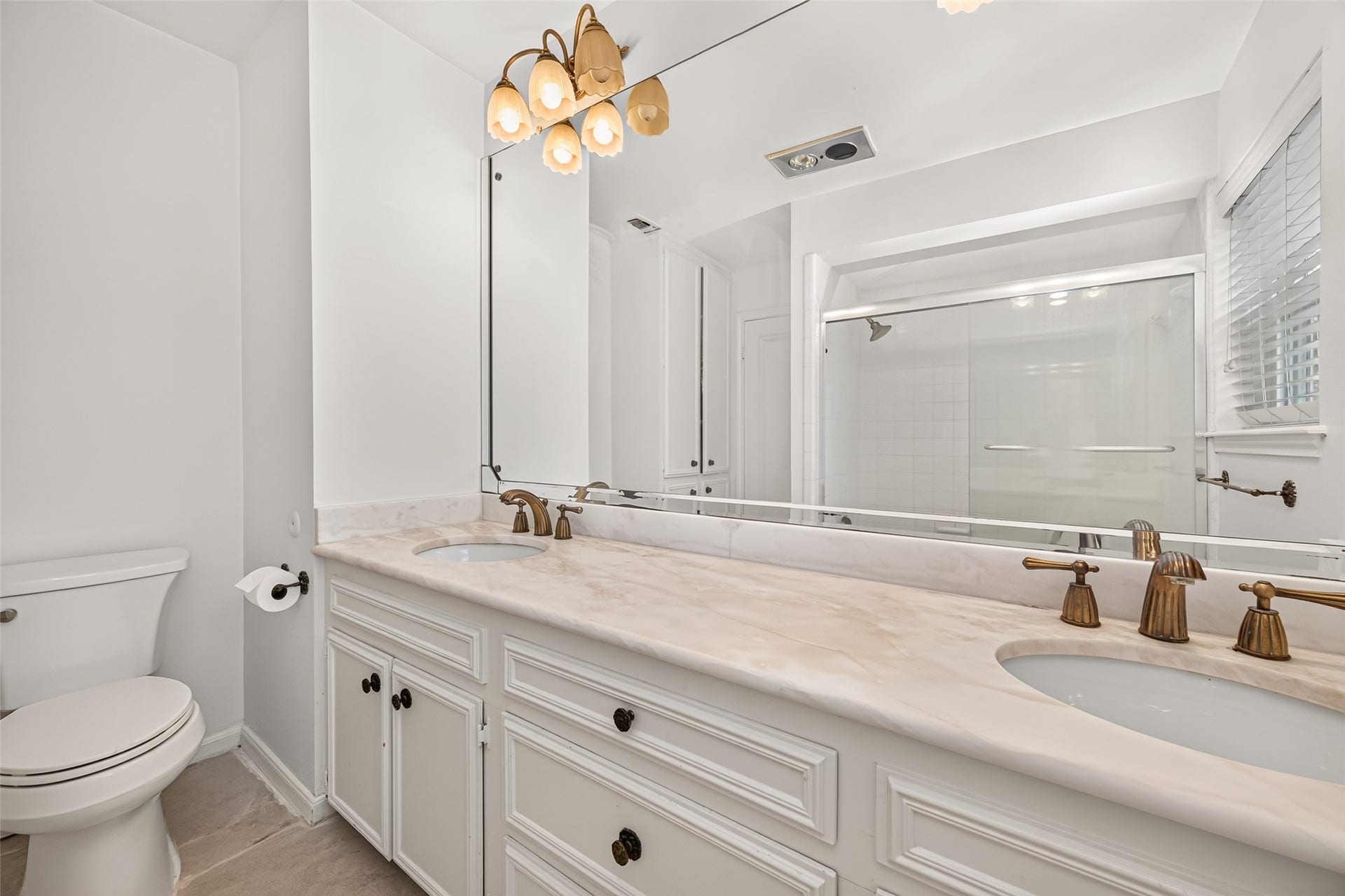 8615 La Fonte Street, Houston, TX 77024 8615 La Fonte Street, Houston, TX 77024