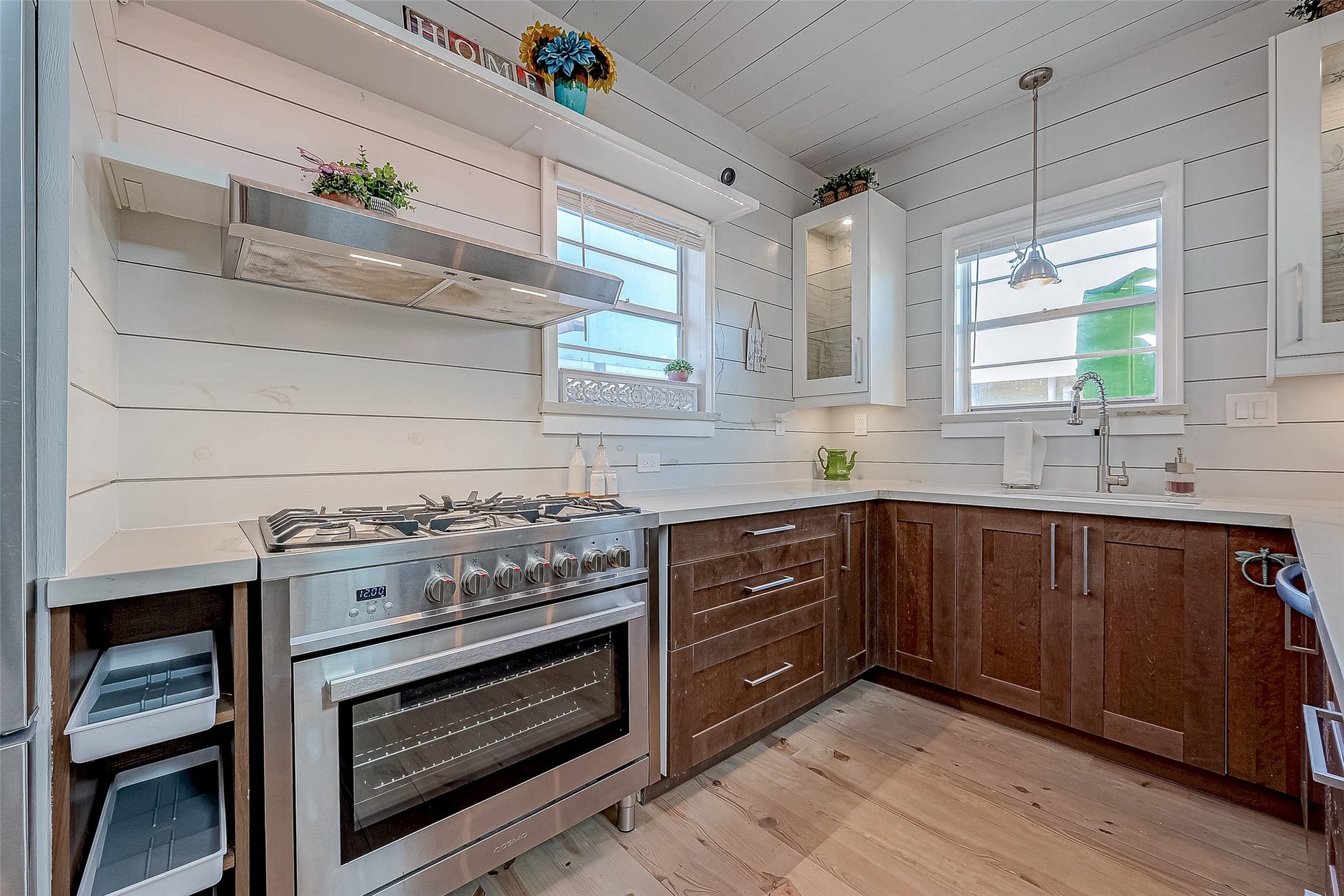 2415 31st Street, Galveston, TX 77550 2415 31st Street, Galveston, TX 77550