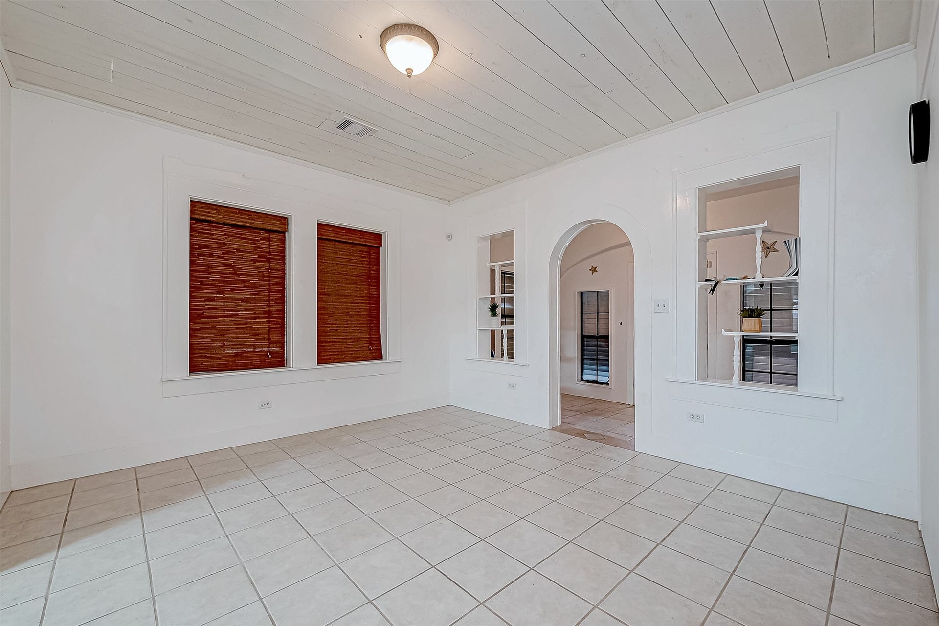 2415 31st Street, Galveston, TX 77550 2415 31st Street, Galveston, TX 77550