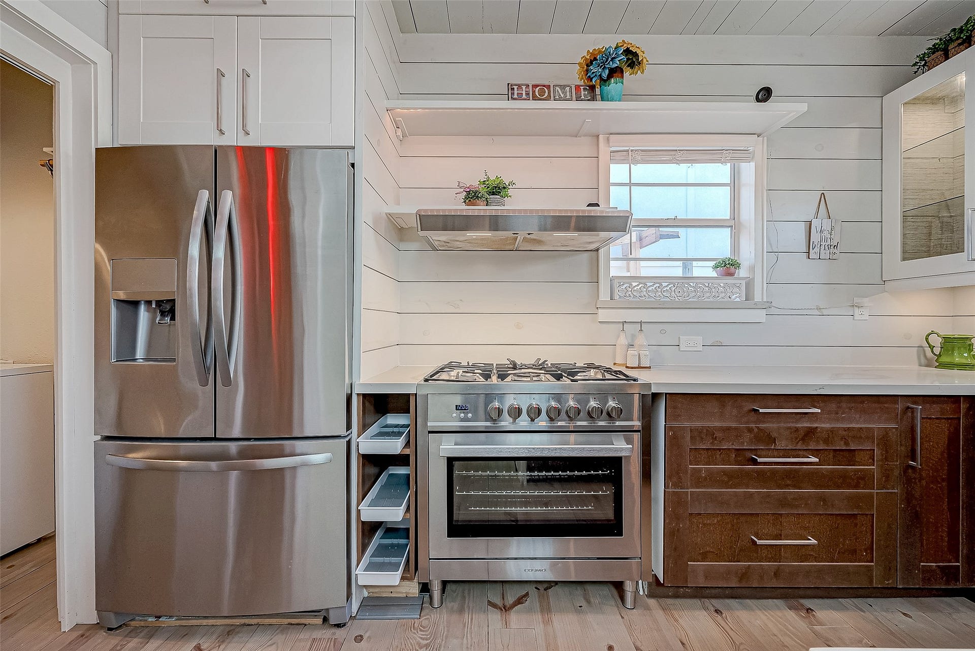 2415 31st Street, Galveston, TX 77550 2415 31st Street, Galveston, TX 77550