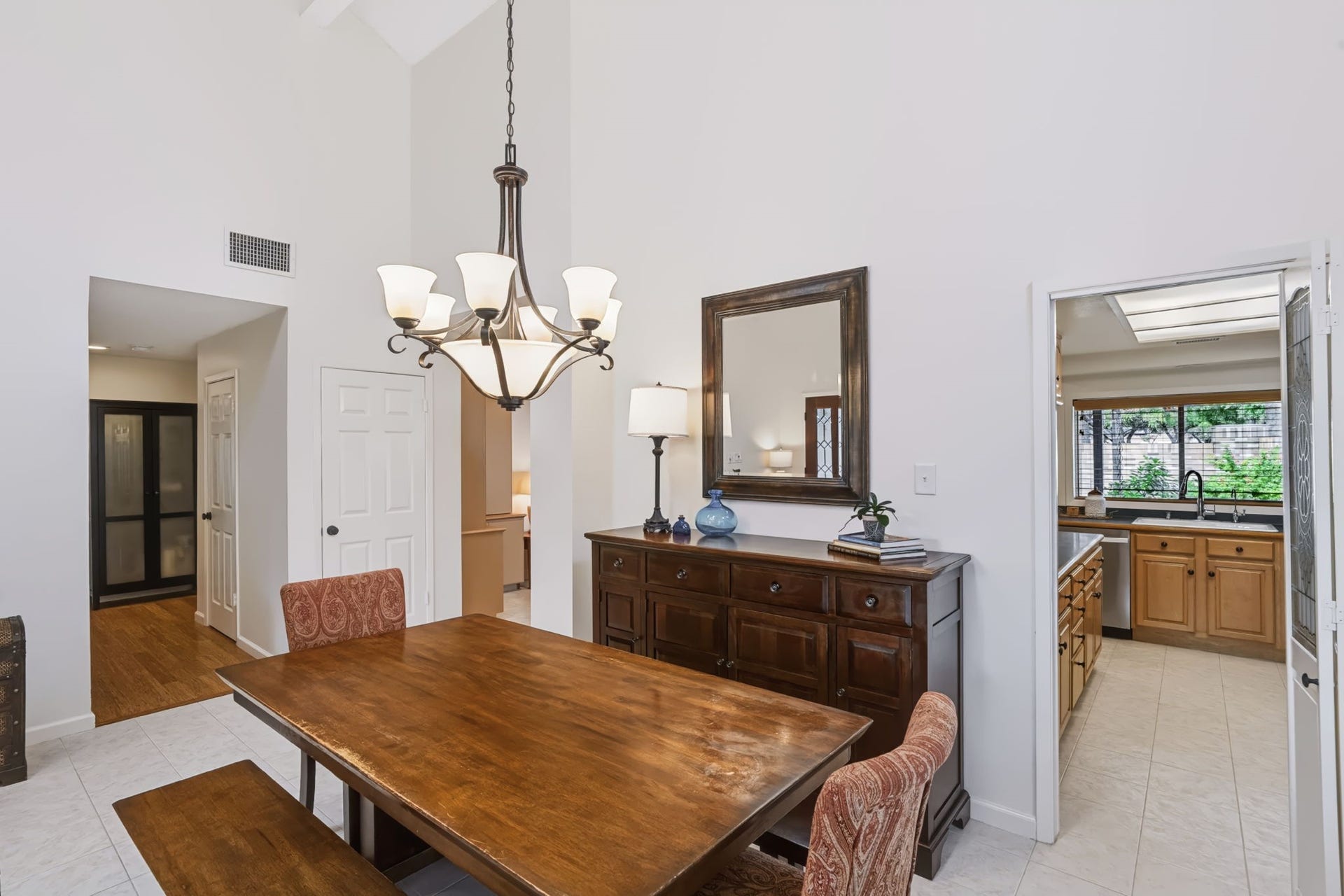 1802 Brushy Creek Drive, Sugar Land, TX 77478 Conveniently located just off the kitchen, the dining room offers an easy flow for serving meals.