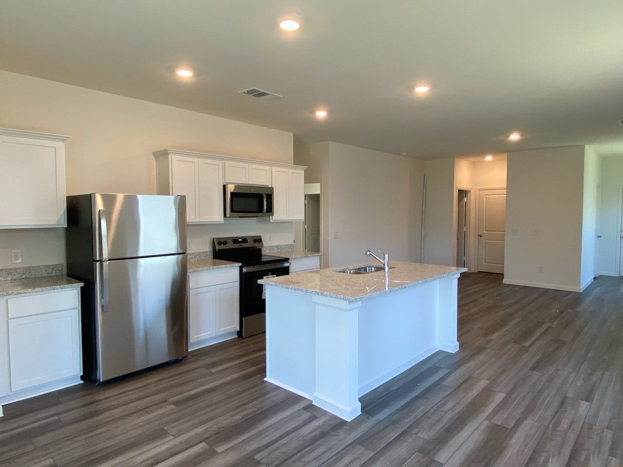 31207 Williams Landing Street, Waller, TX 77484 31207 Williams Landing Street, Waller, TX 77484